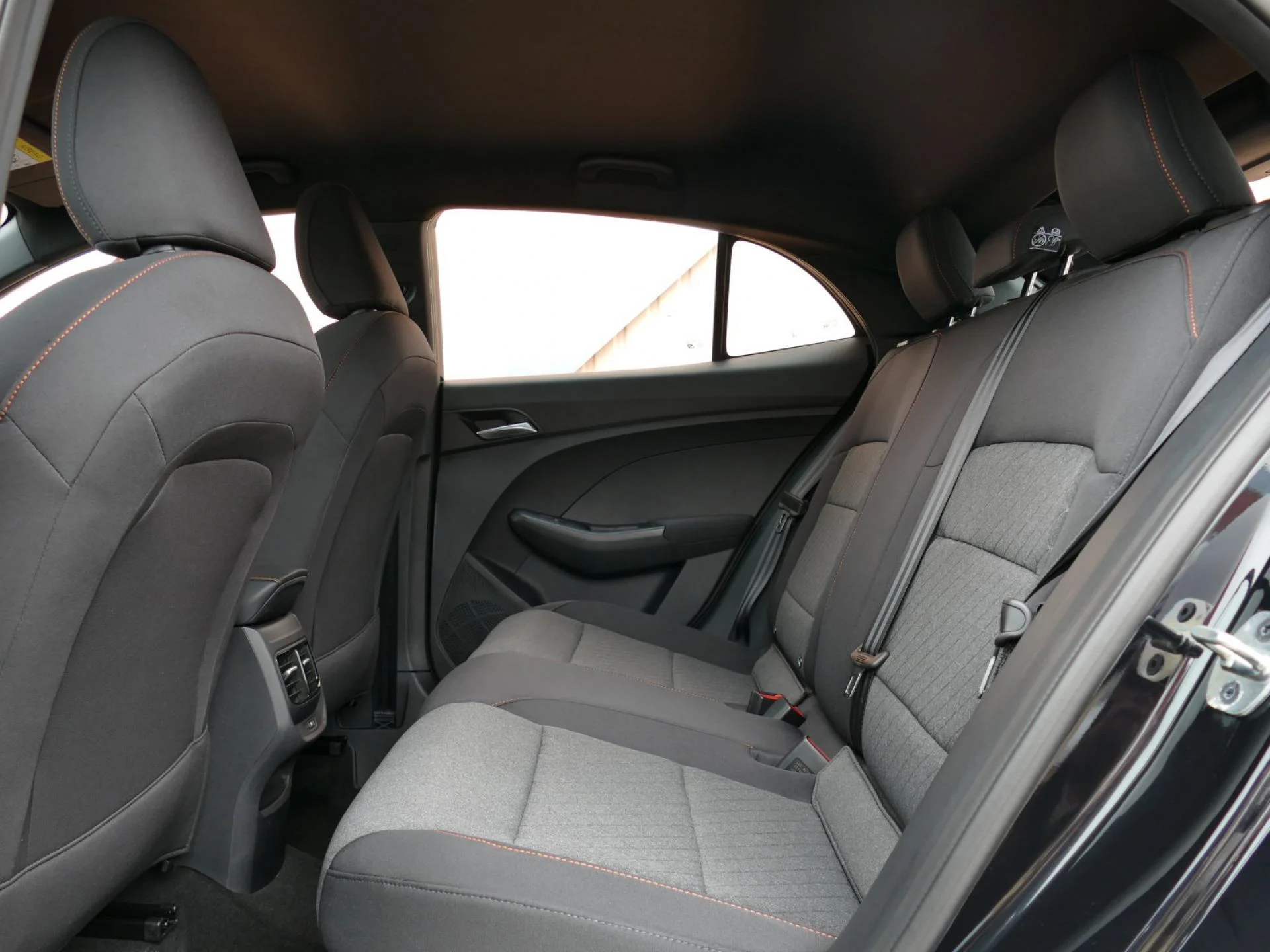 MG MOTOR MG3 - Miniature 7 sur 32 - Cliquer pour voir cette photo