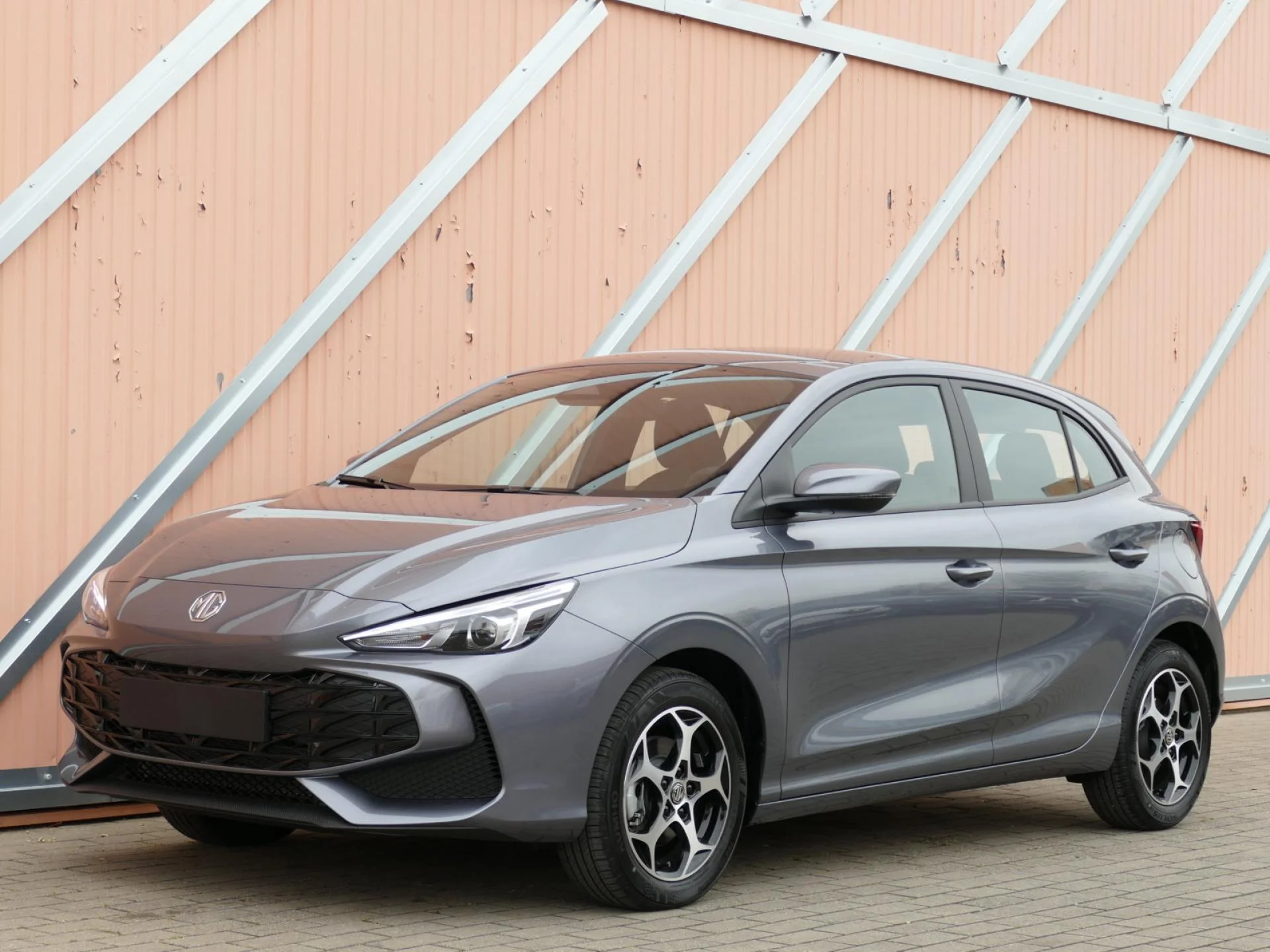 MG MOTOR MG3 - Miniature 32 sur 32 - Cliquer pour voir cette photo