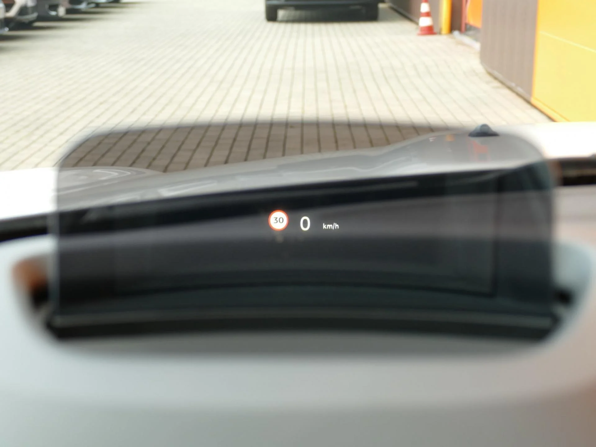 MINI COUNTRYMAN - Miniature 20 sur 36 - Cliquer pour voir cette photo