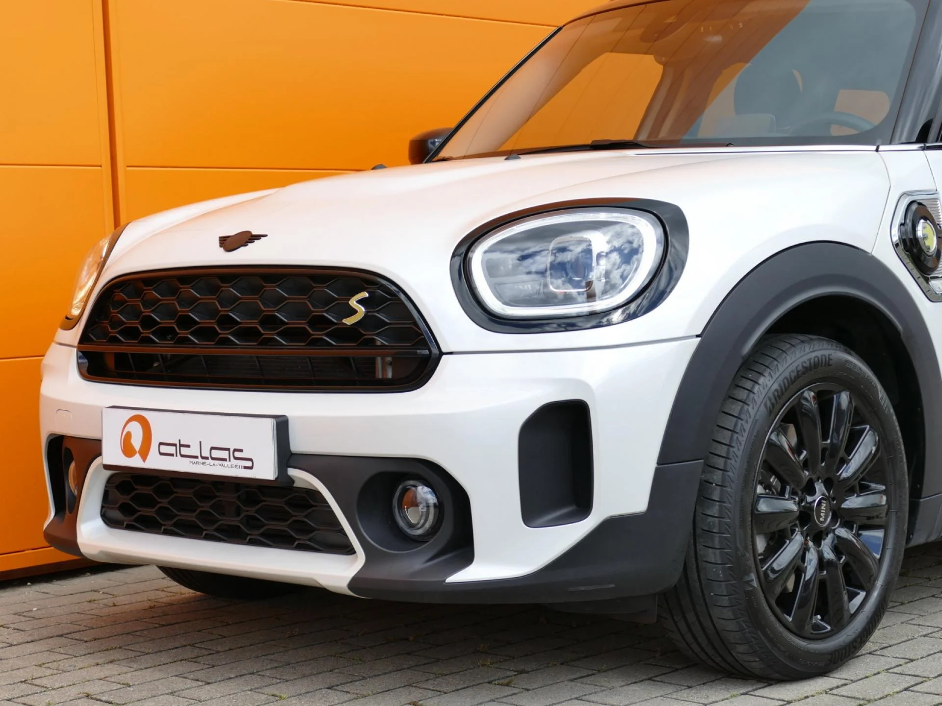 MINI COUNTRYMAN - Miniature 32 sur 36 - Cliquer pour voir cette photo
