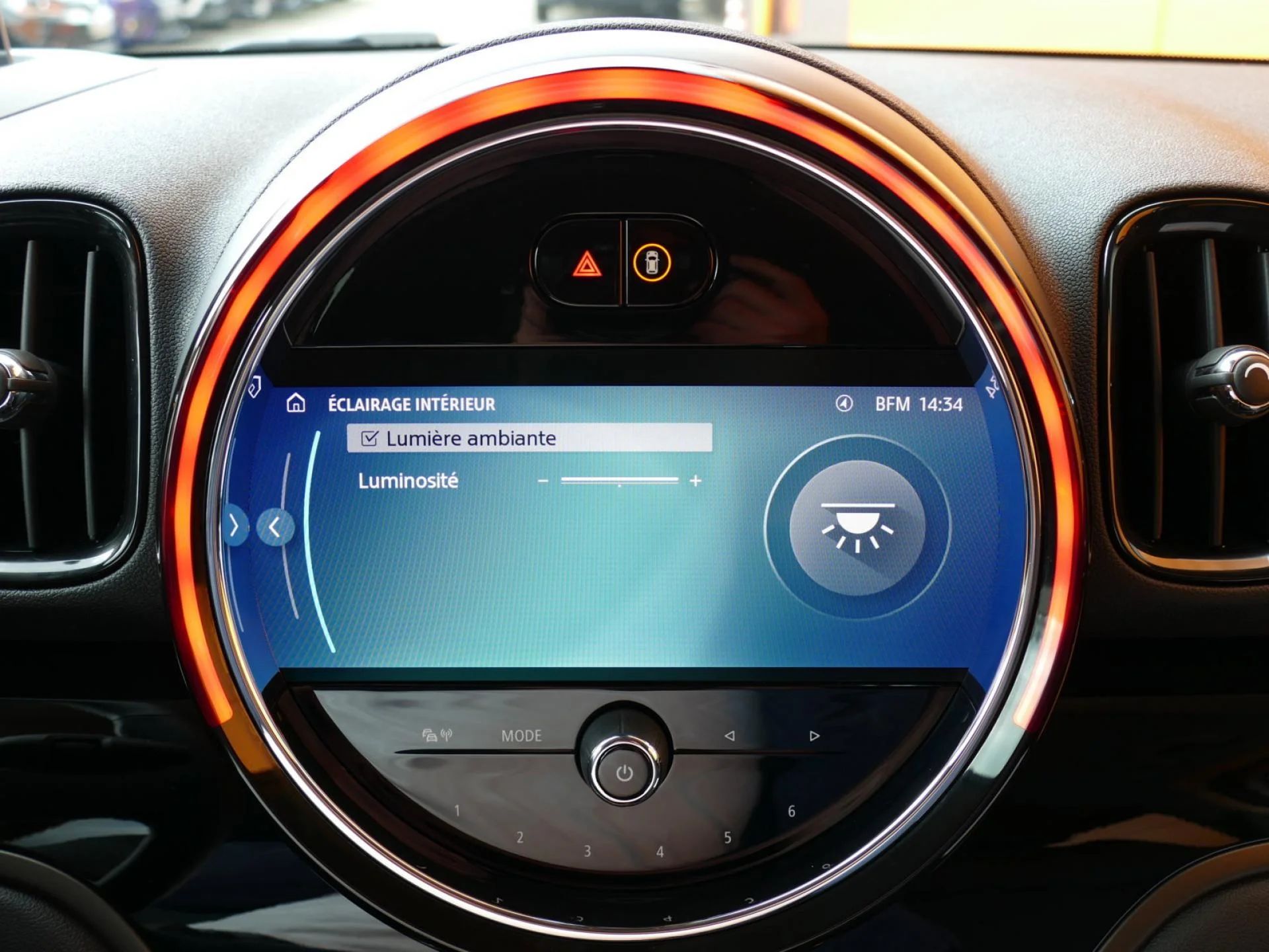 MINI COUNTRYMAN - Miniature 12 sur 36 - Cliquer pour voir cette photo