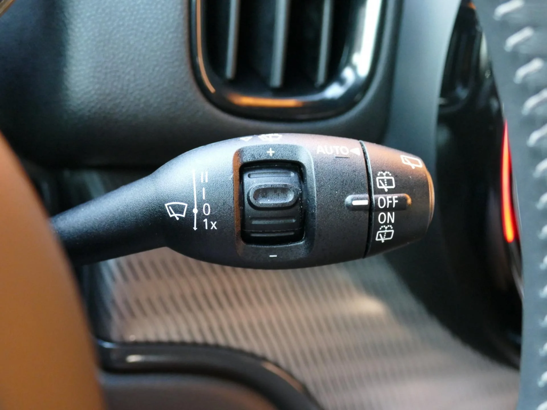 MINI COUNTRYMAN - Miniature 29 sur 37 - Cliquer pour voir cette photo