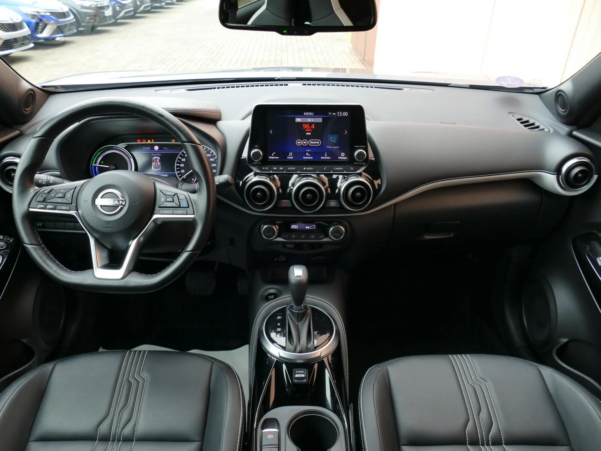 NISSAN JUKE - Miniature 5 sur 31 - Cliquer pour voir cette photo