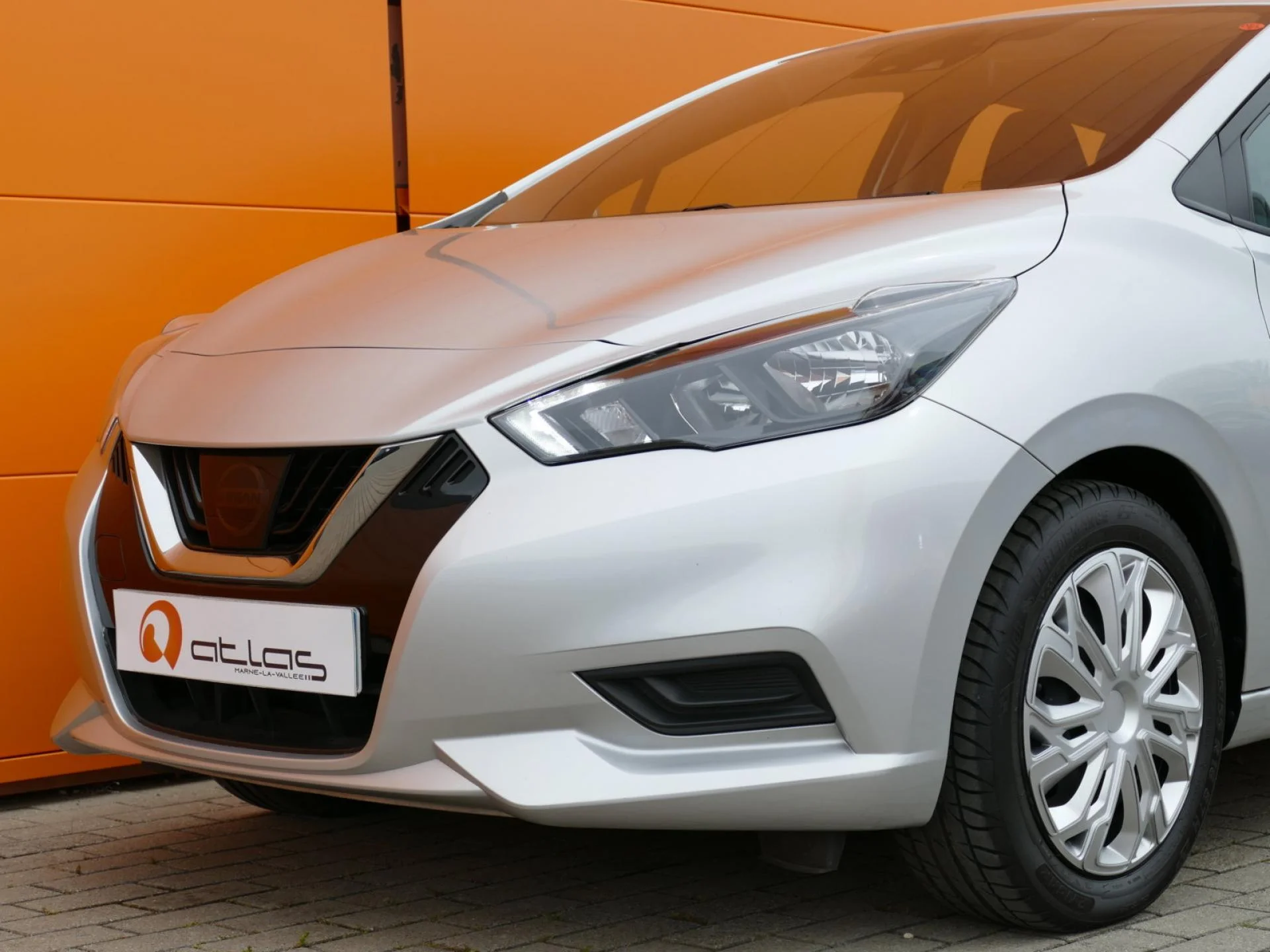 NISSAN MICRA - Miniature 23 sur 32 - Cliquer pour voir cette photo