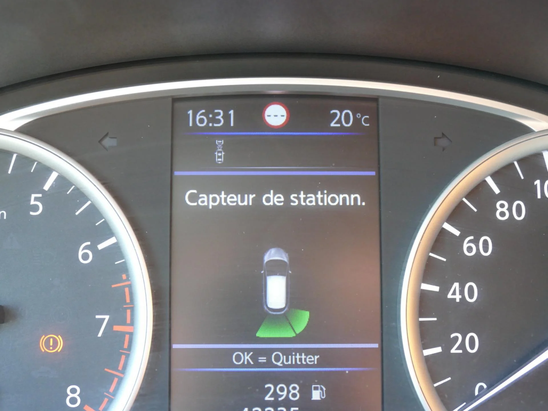 NISSAN MICRA - Miniature 14 sur 32 - Cliquer pour voir cette photo