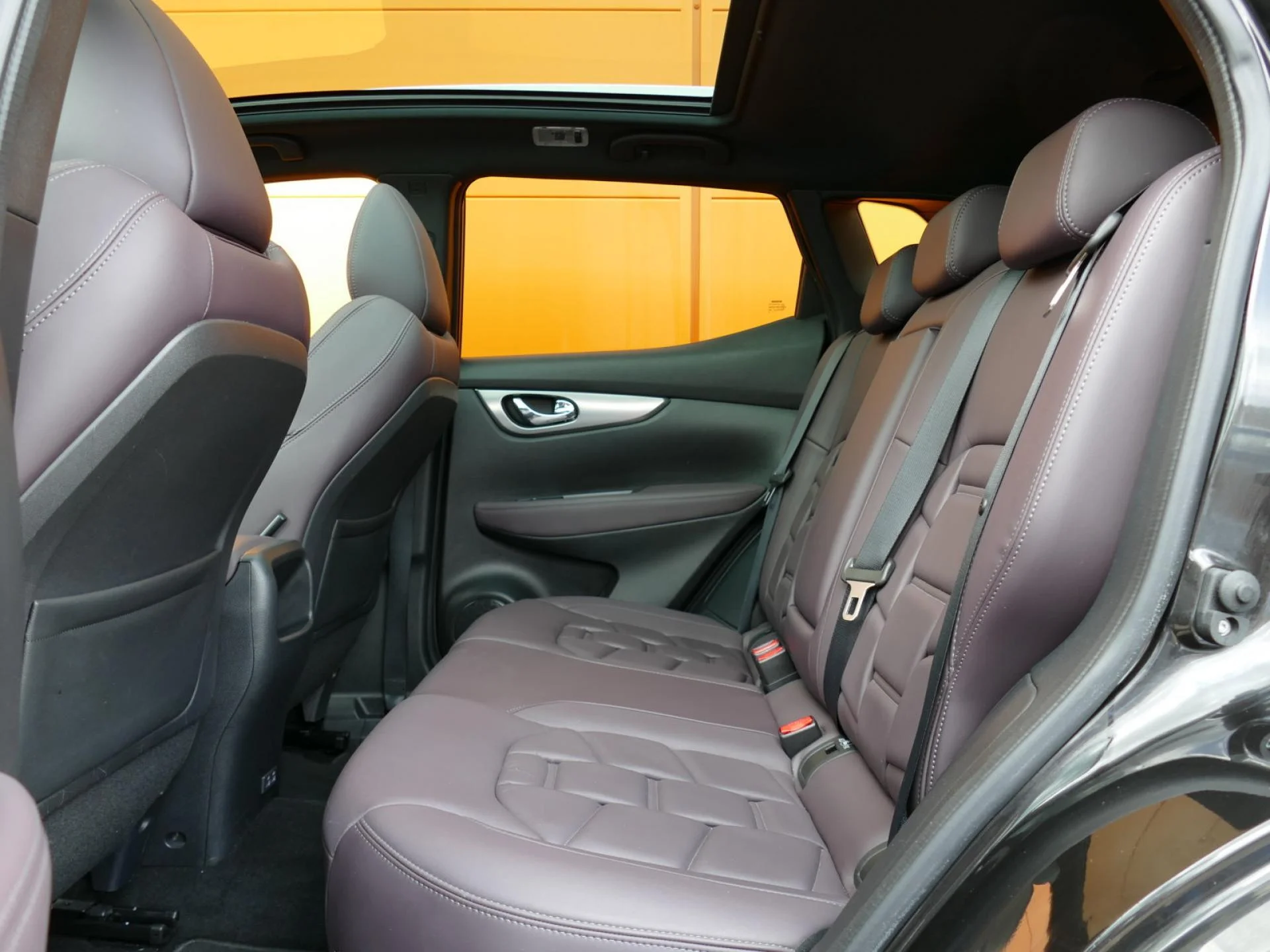 NISSAN QASHQAI - Miniature 7 sur 33 - Cliquer pour voir cette photo