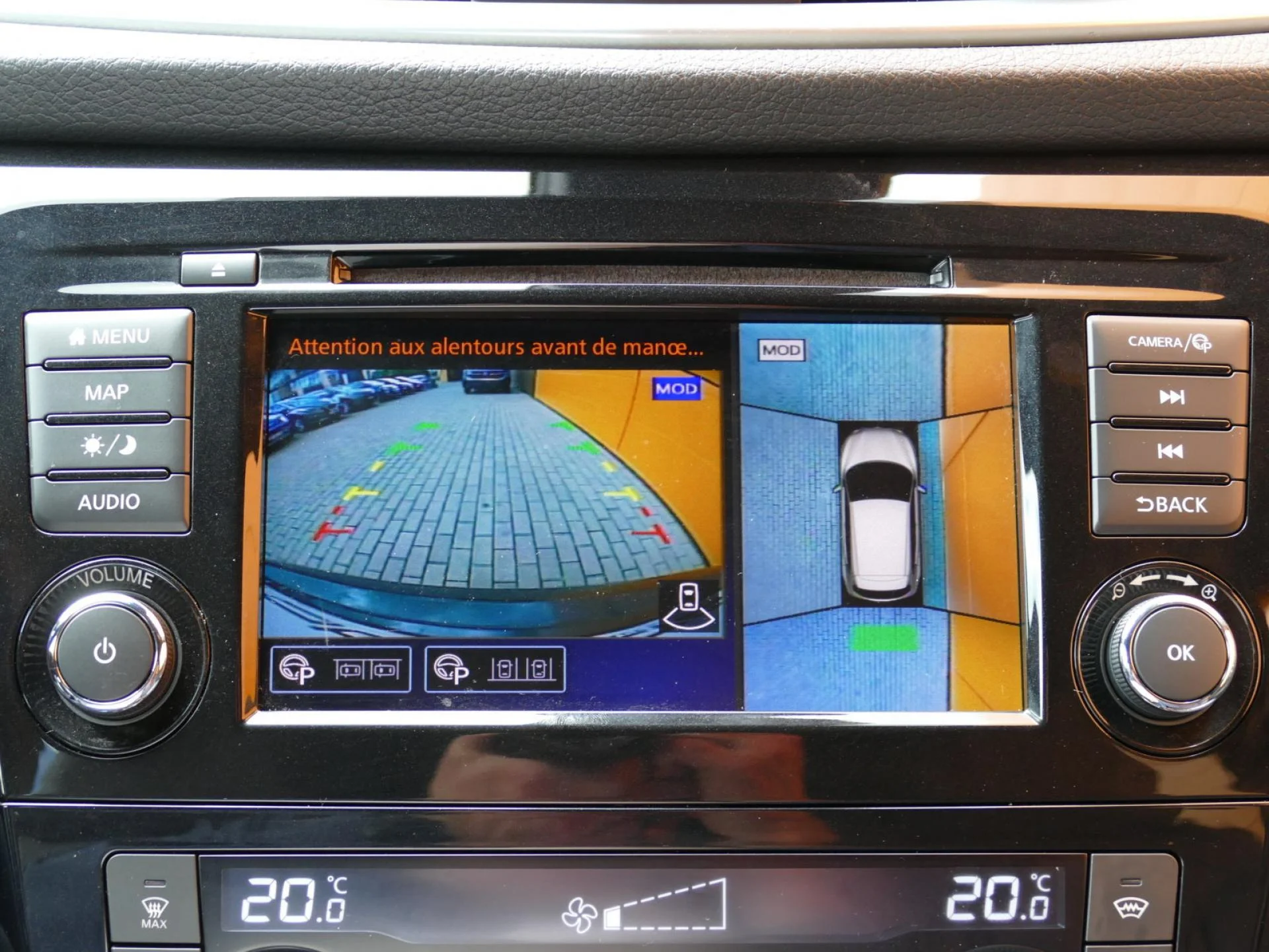 NISSAN QASHQAI - Miniature 10 sur 33 - Cliquer pour voir cette photo