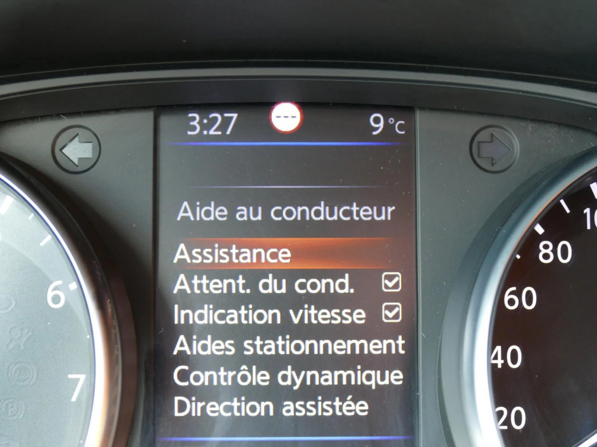 NISSAN QASHQAI - Miniature 16 sur 33 - Cliquer pour voir cette photo
