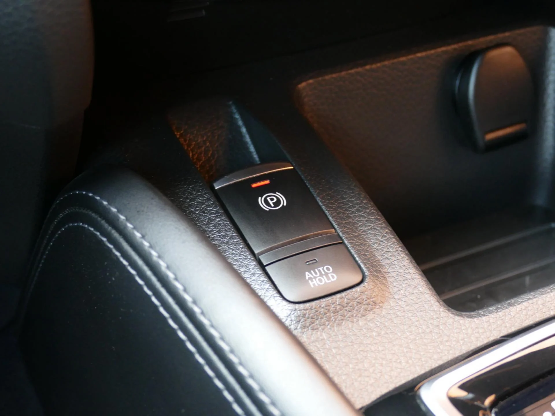 NISSAN QASHQAI - Miniature 24 sur 37 - Cliquer pour voir cette photo