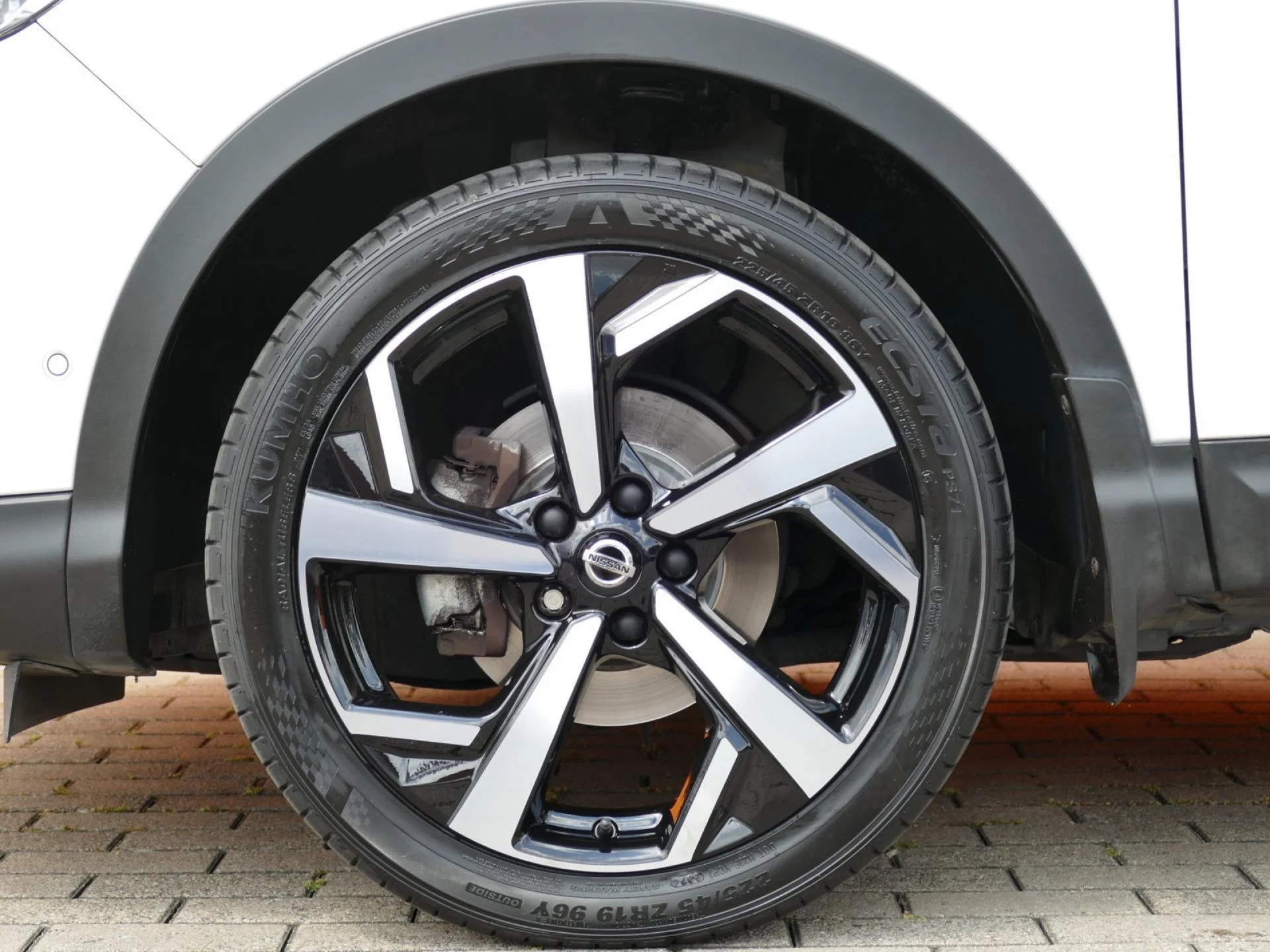 NISSAN QASHQAI - Miniature 36 sur 37 - Cliquer pour voir cette photo