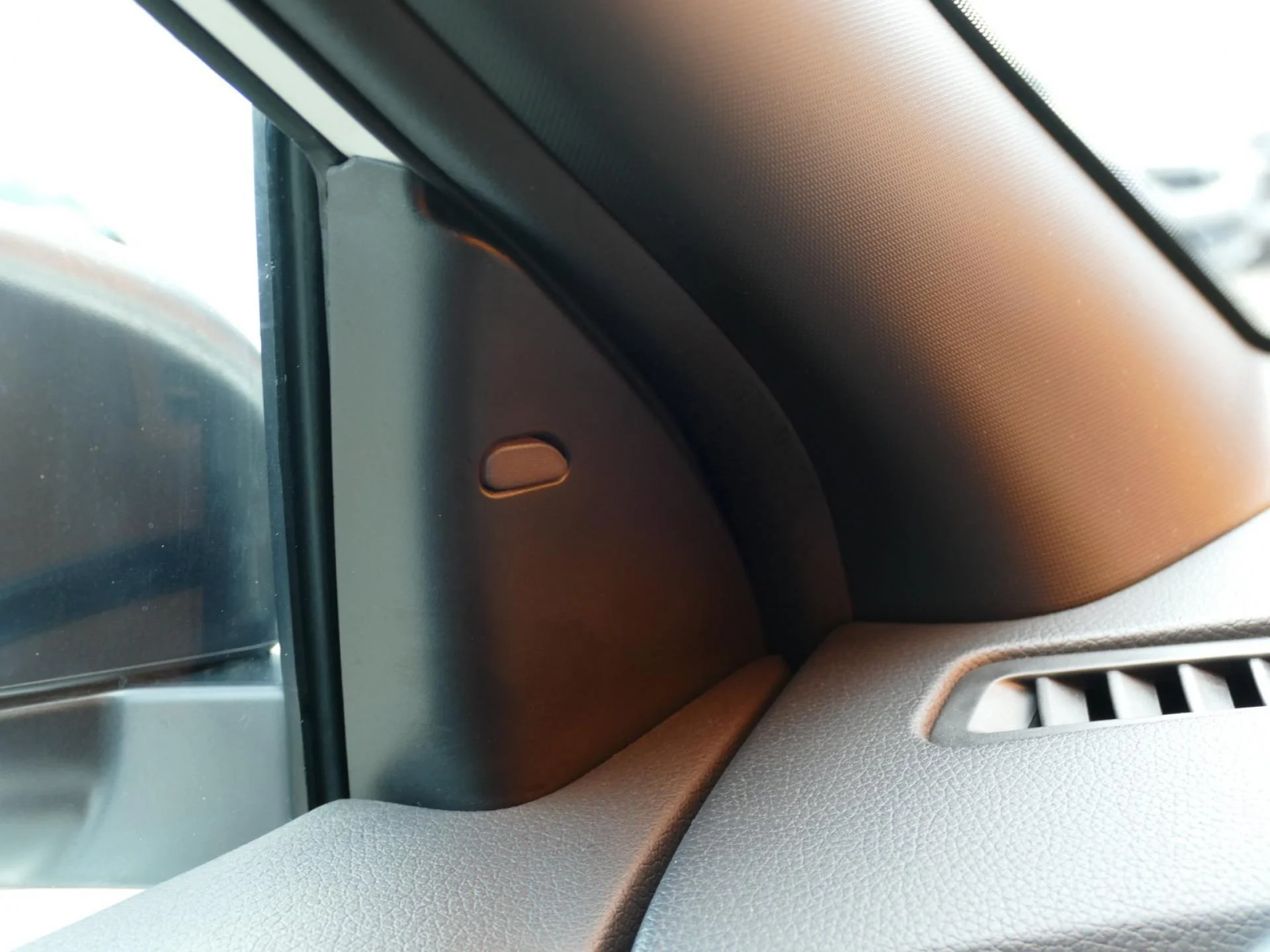 NISSAN QASHQAI - Miniature 25 sur 37 - Cliquer pour voir cette photo