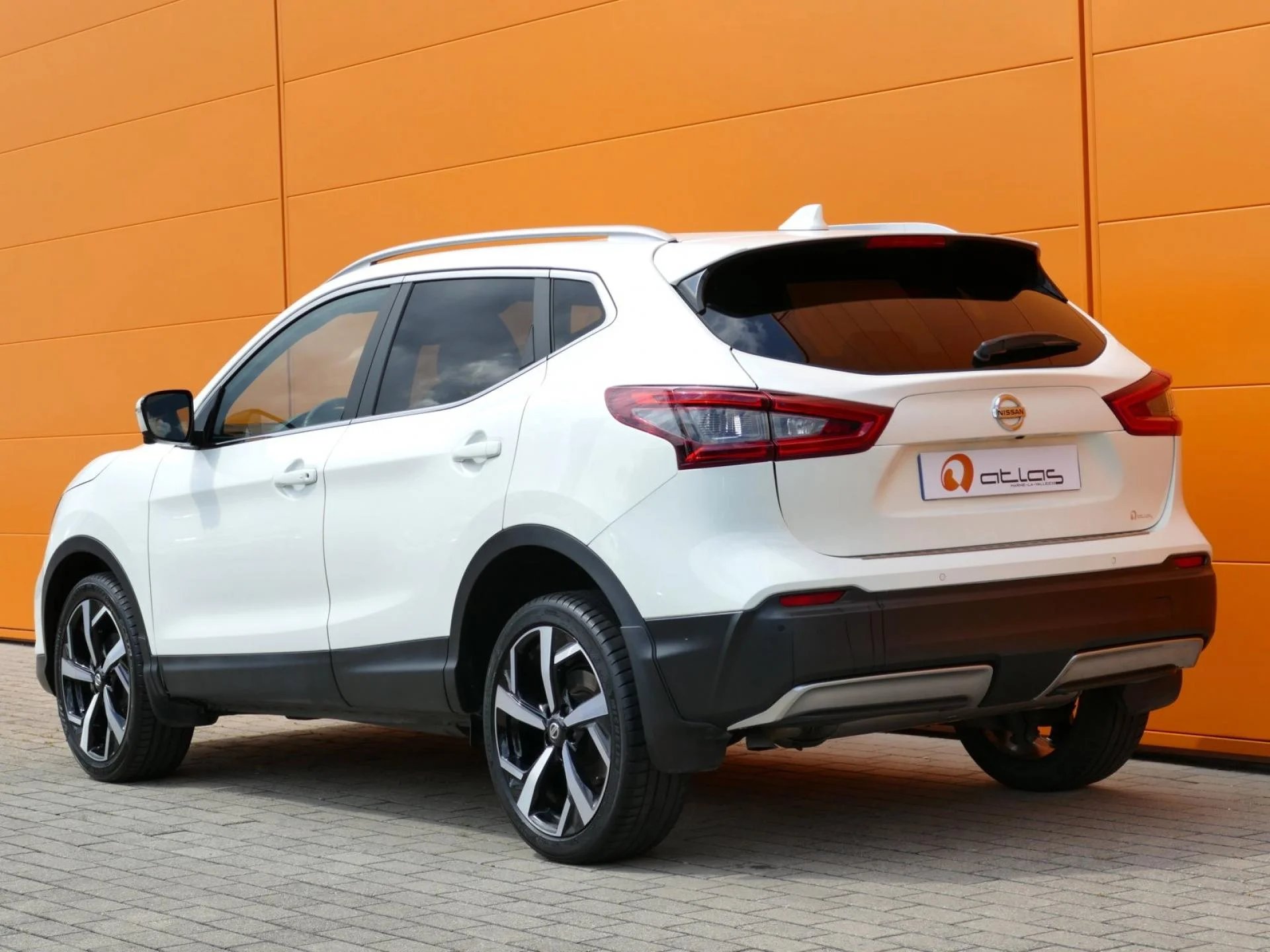 NISSAN QASHQAI - Miniature 4 sur 37 - Cliquer pour voir cette photo