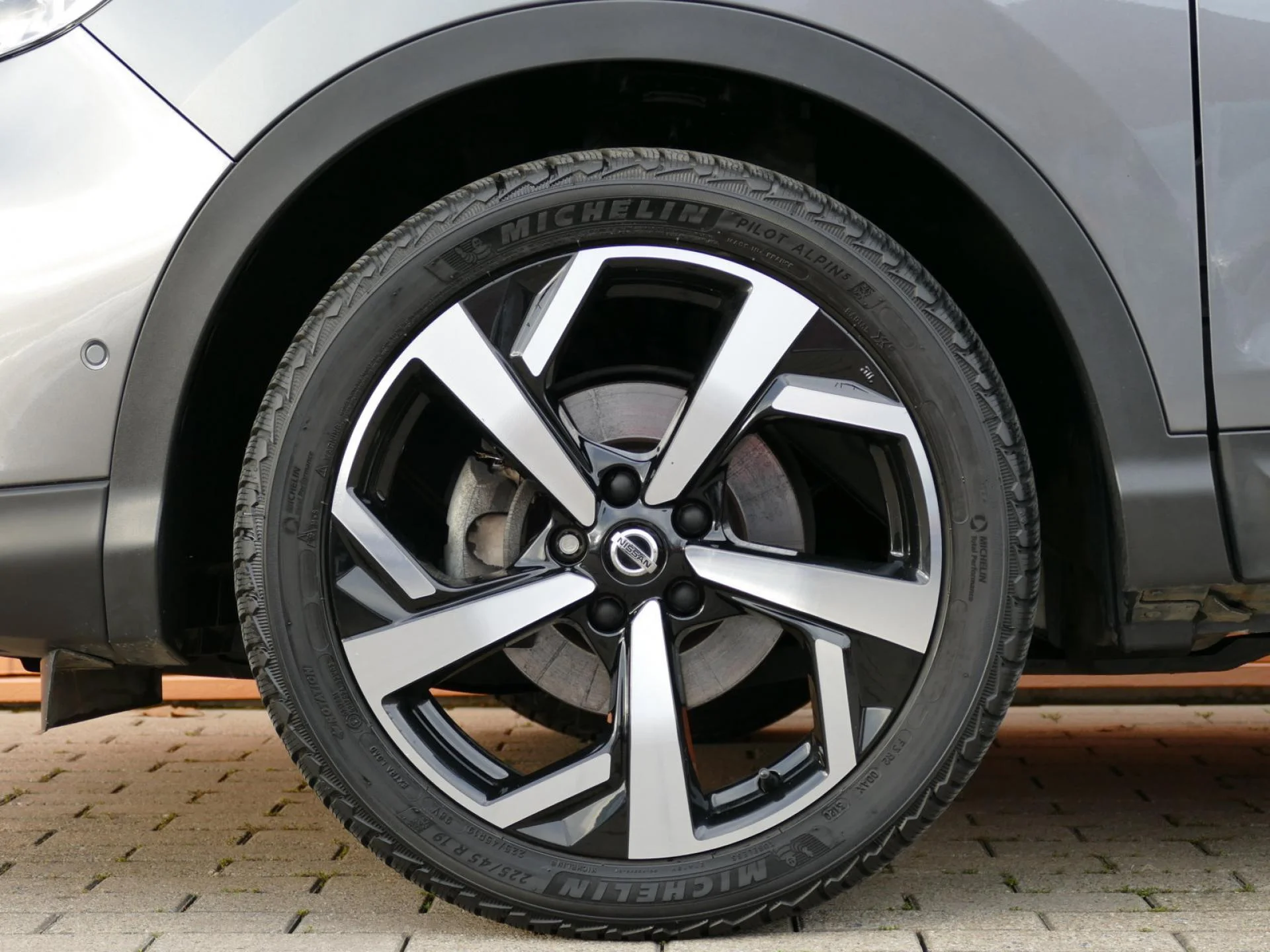 NISSAN QASHQAI - Miniature 26 sur 26 - Cliquer pour voir cette photo