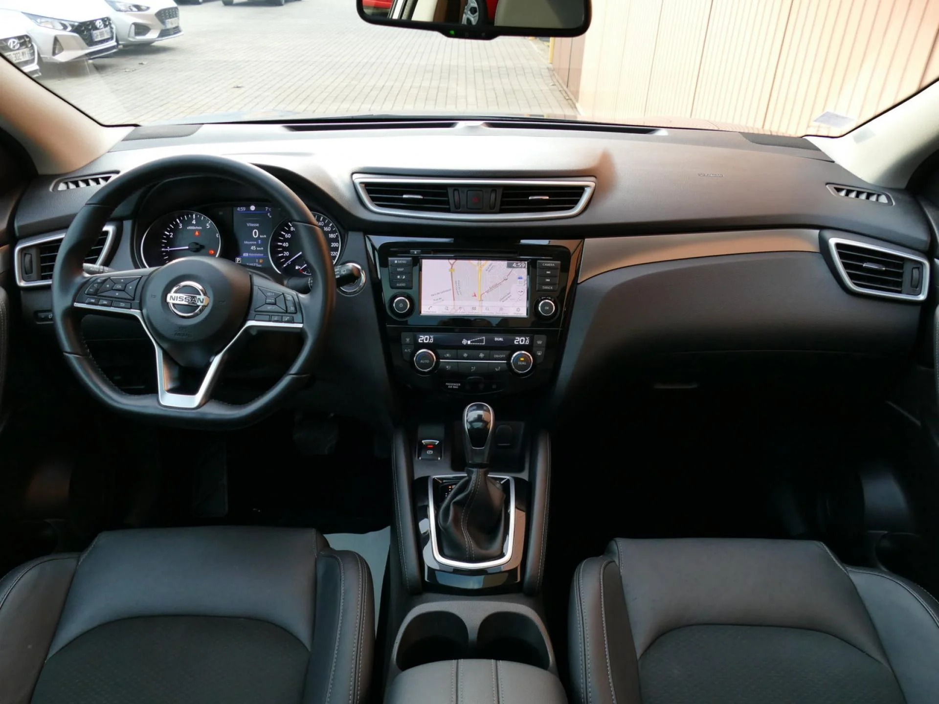 NISSAN QASHQAI - Miniature 5 sur 26 - Cliquer pour voir cette photo