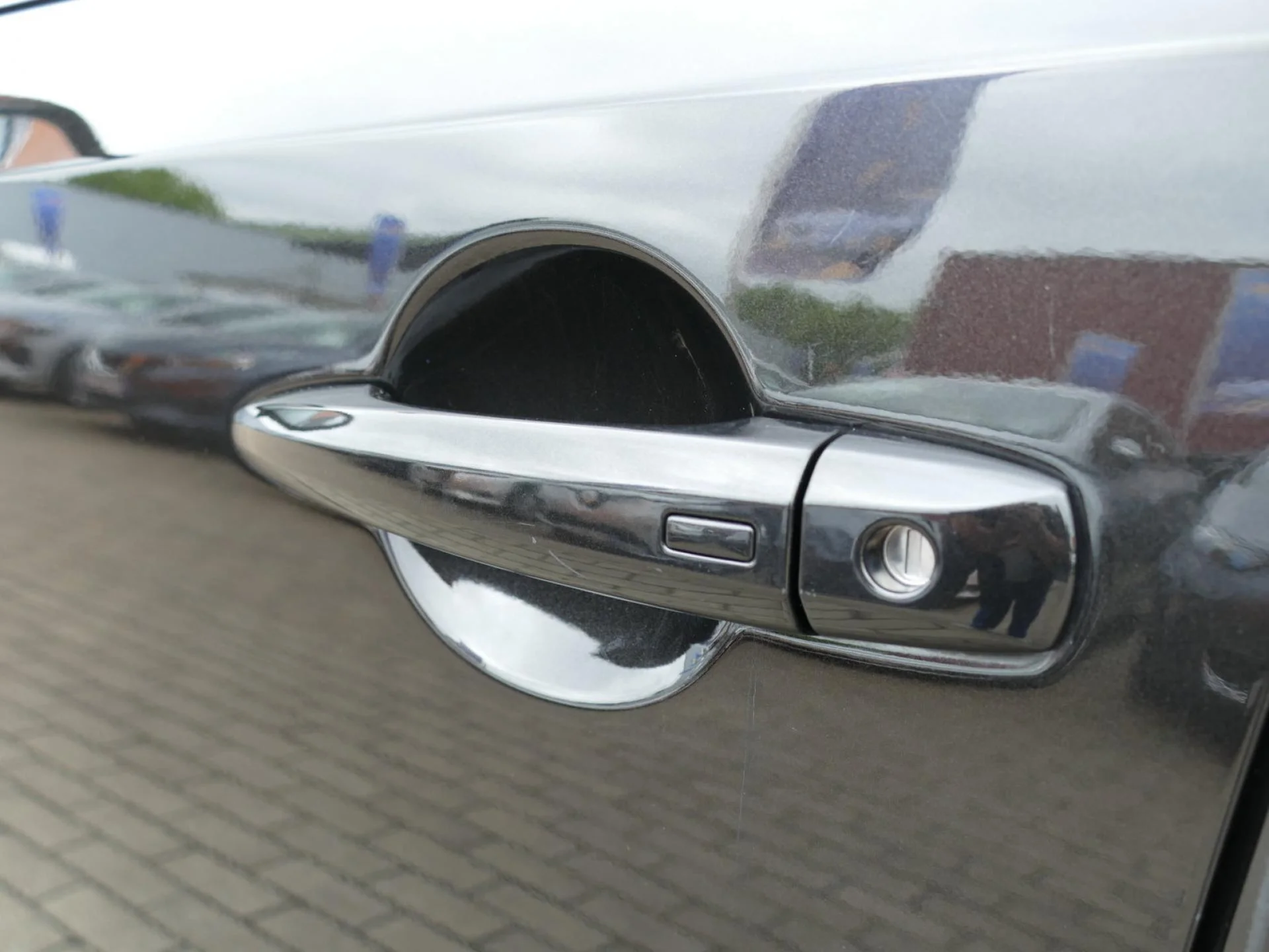 NISSAN QASHQAI - Miniature 27 sur 32 - Cliquer pour voir cette photo