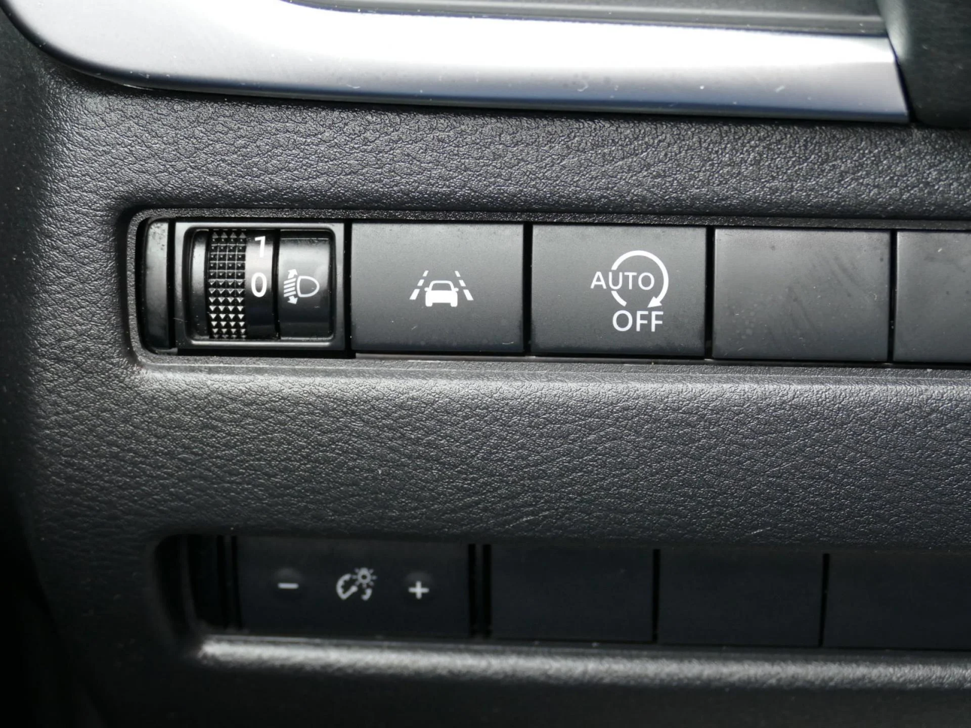 NISSAN QASHQAI - Miniature 19 sur 32 - Cliquer pour voir cette photo