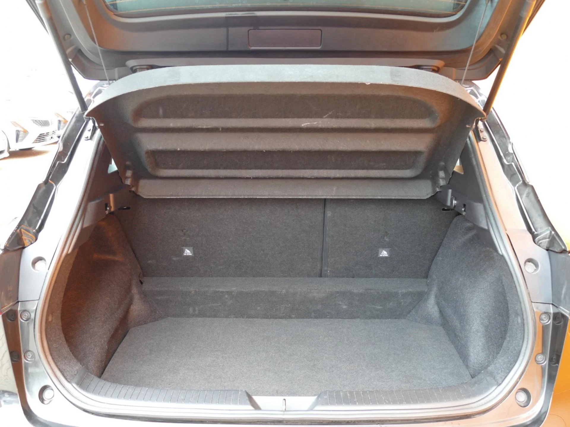 NISSAN QASHQAI - Miniature 8 sur 32 - Cliquer pour voir cette photo