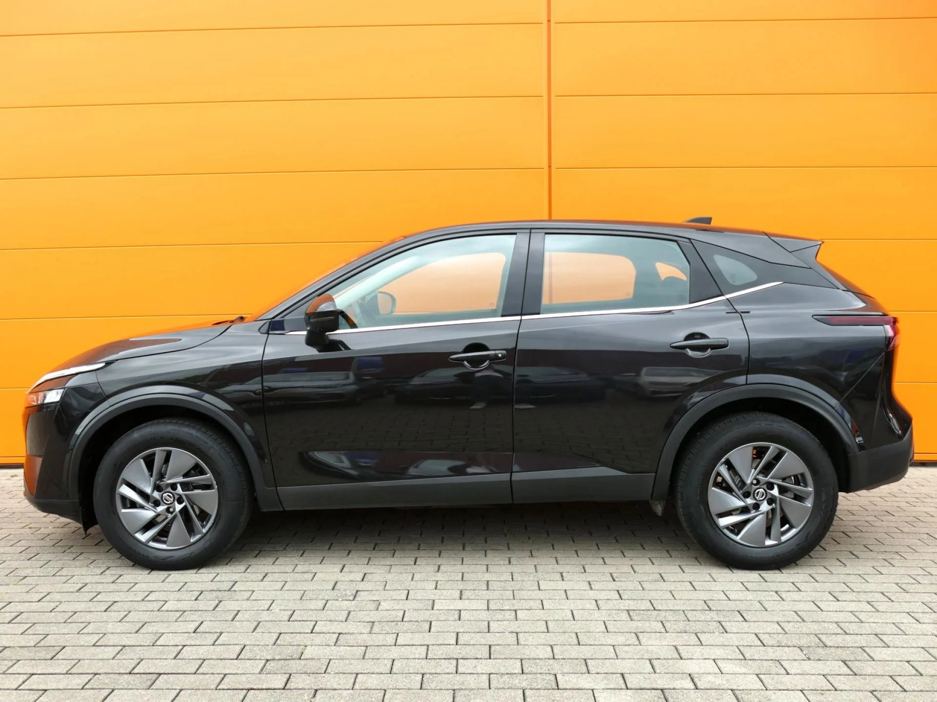NISSAN QASHQAI - Miniature 3 sur 32 - Cliquer pour voir cette photo