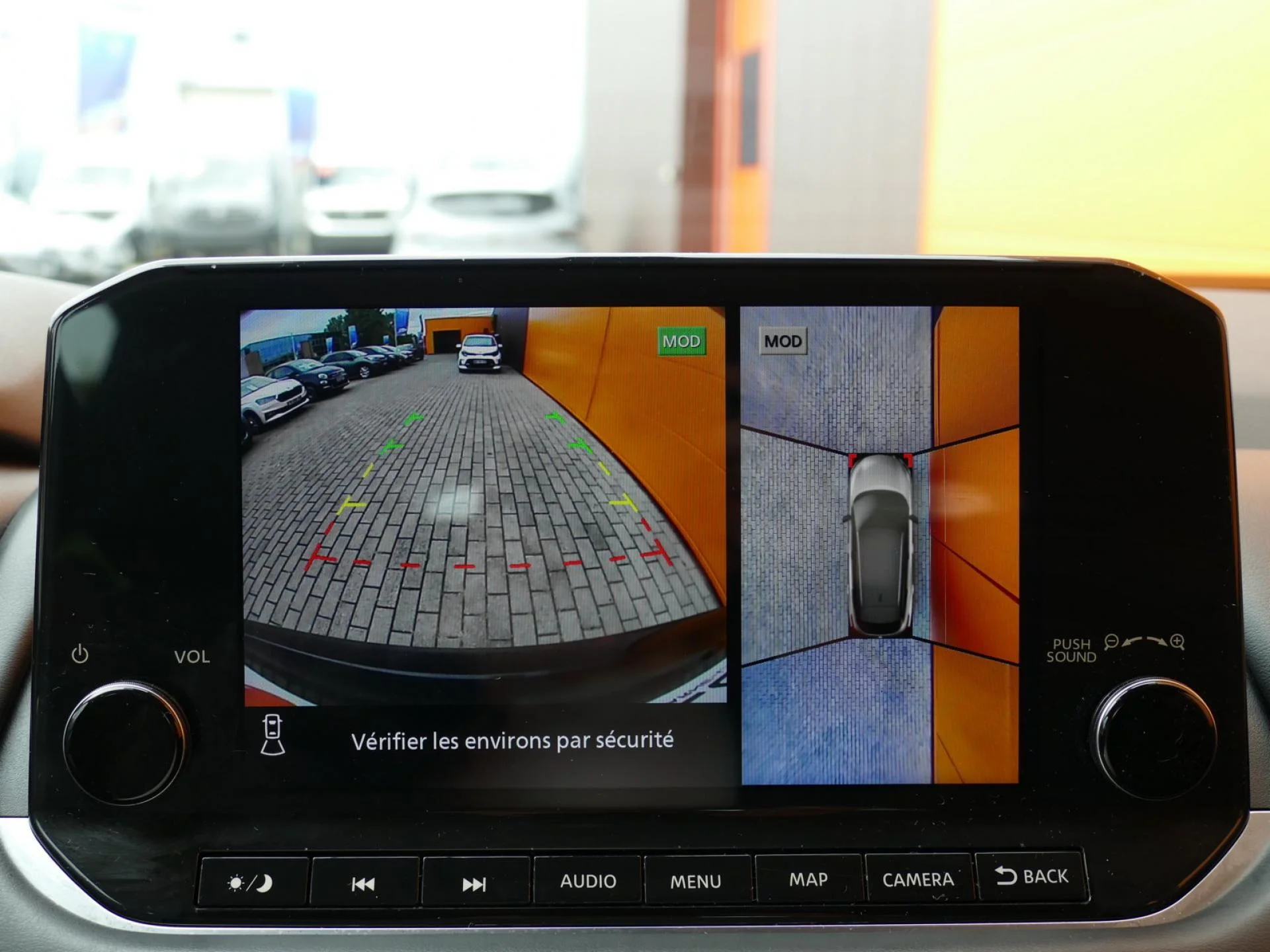 NISSAN QASHQAI - Miniature 10 sur 32 - Cliquer pour voir cette photo