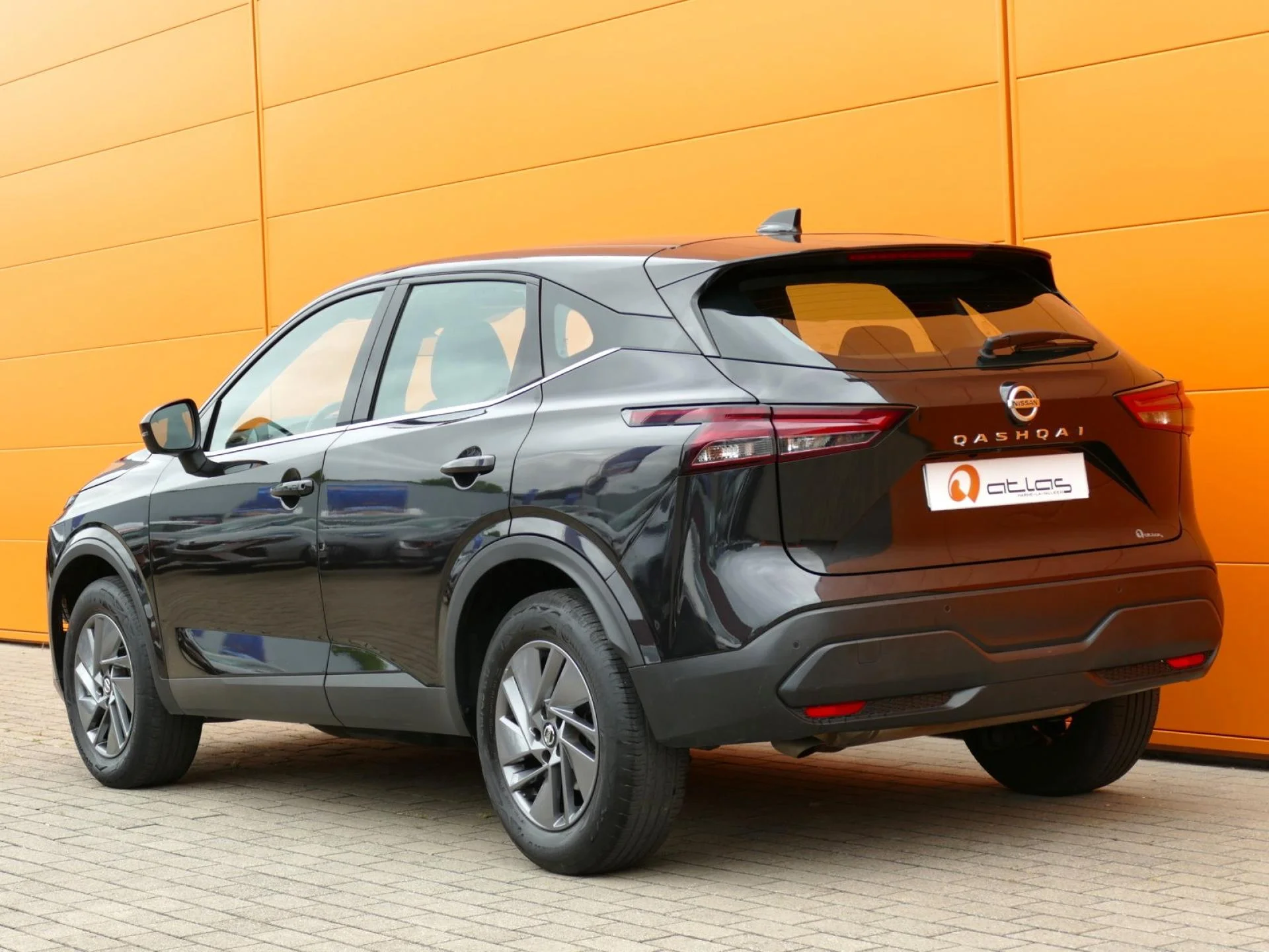NISSAN QASHQAI - Miniature 3 sur 29 - Cliquer pour voir cette photo