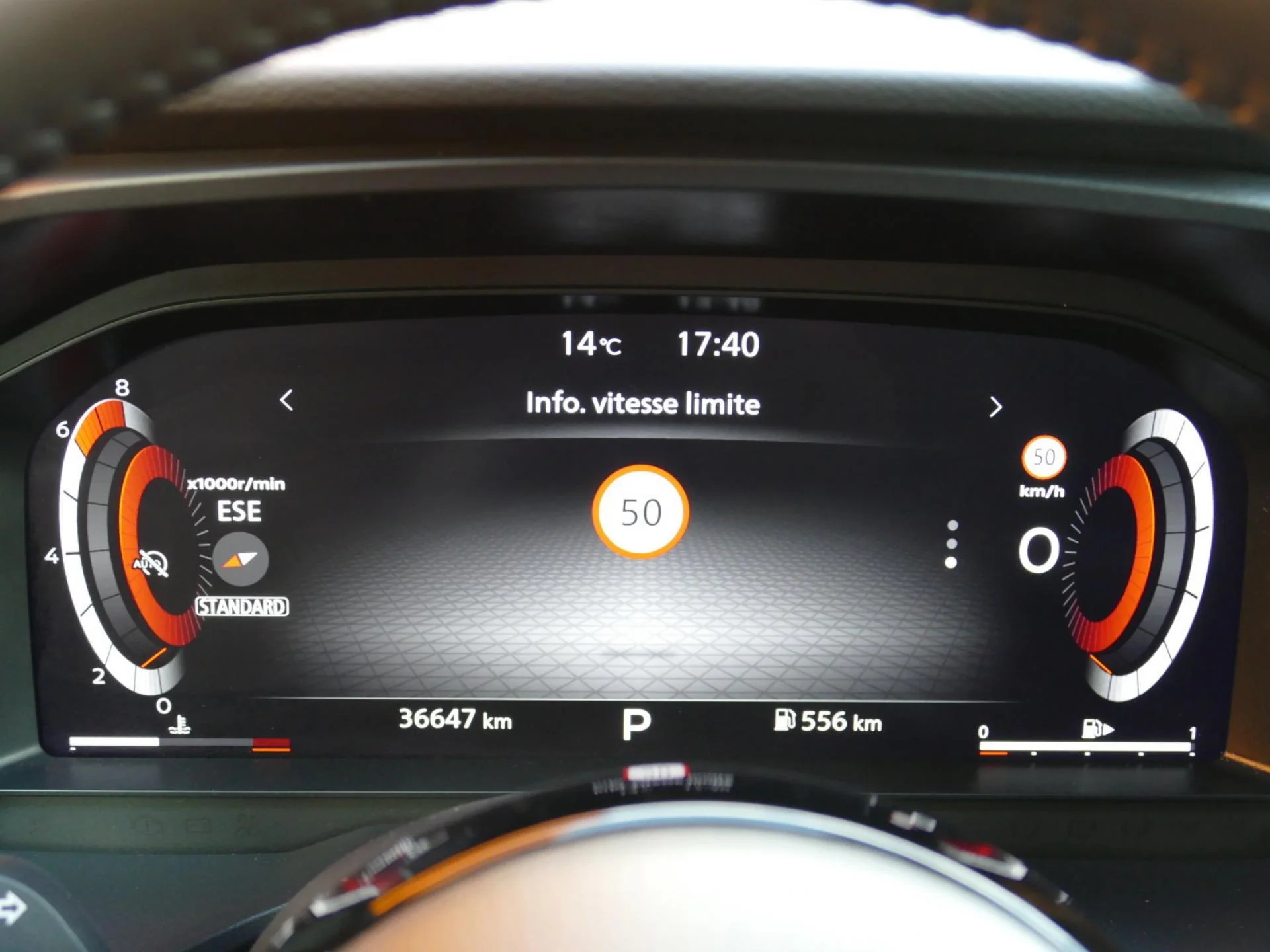 NISSAN QASHQAI - Miniature 14 sur 35 - Cliquer pour voir cette photo