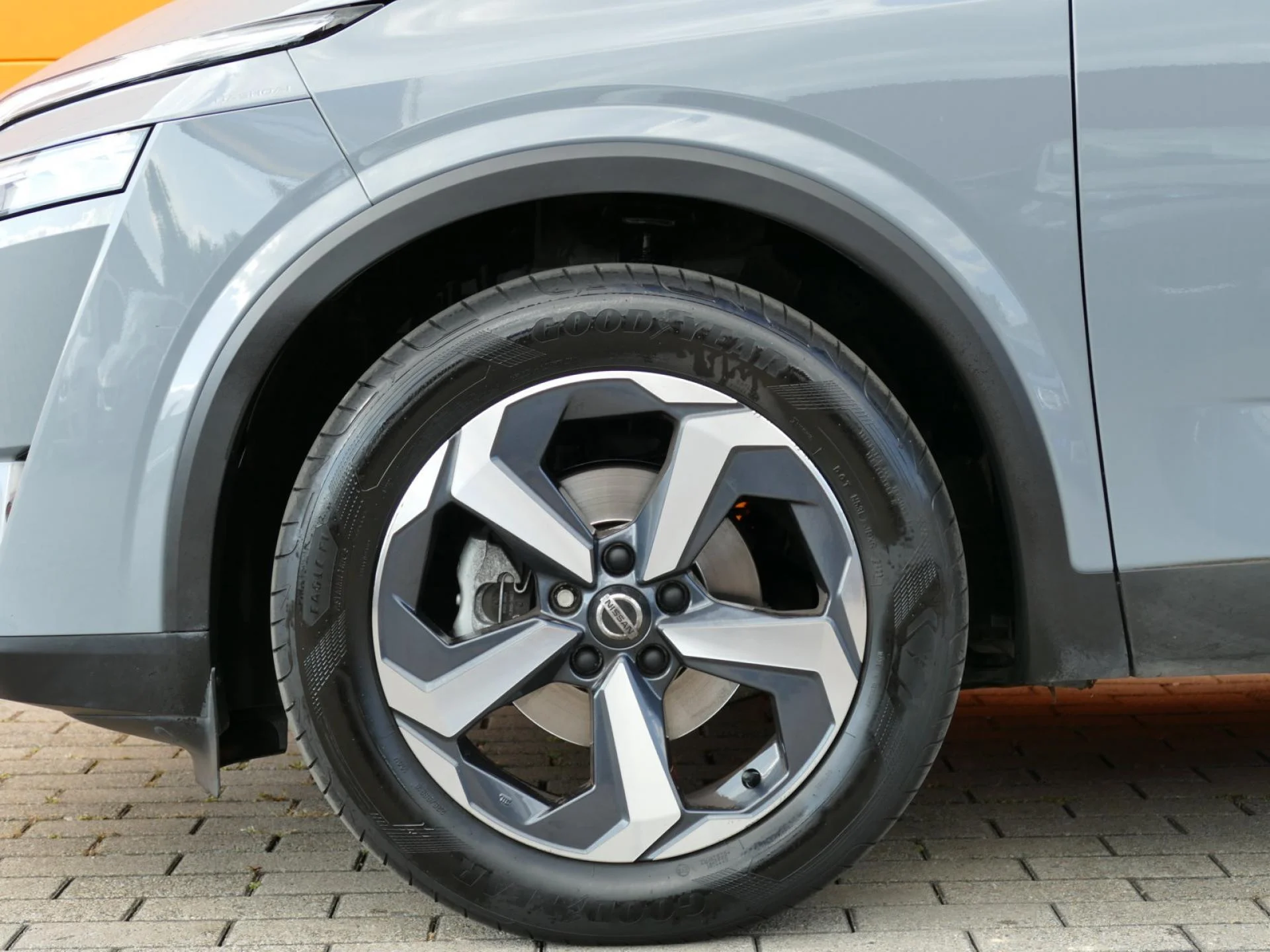 NISSAN QASHQAI - Miniature 34 sur 35 - Cliquer pour voir cette photo