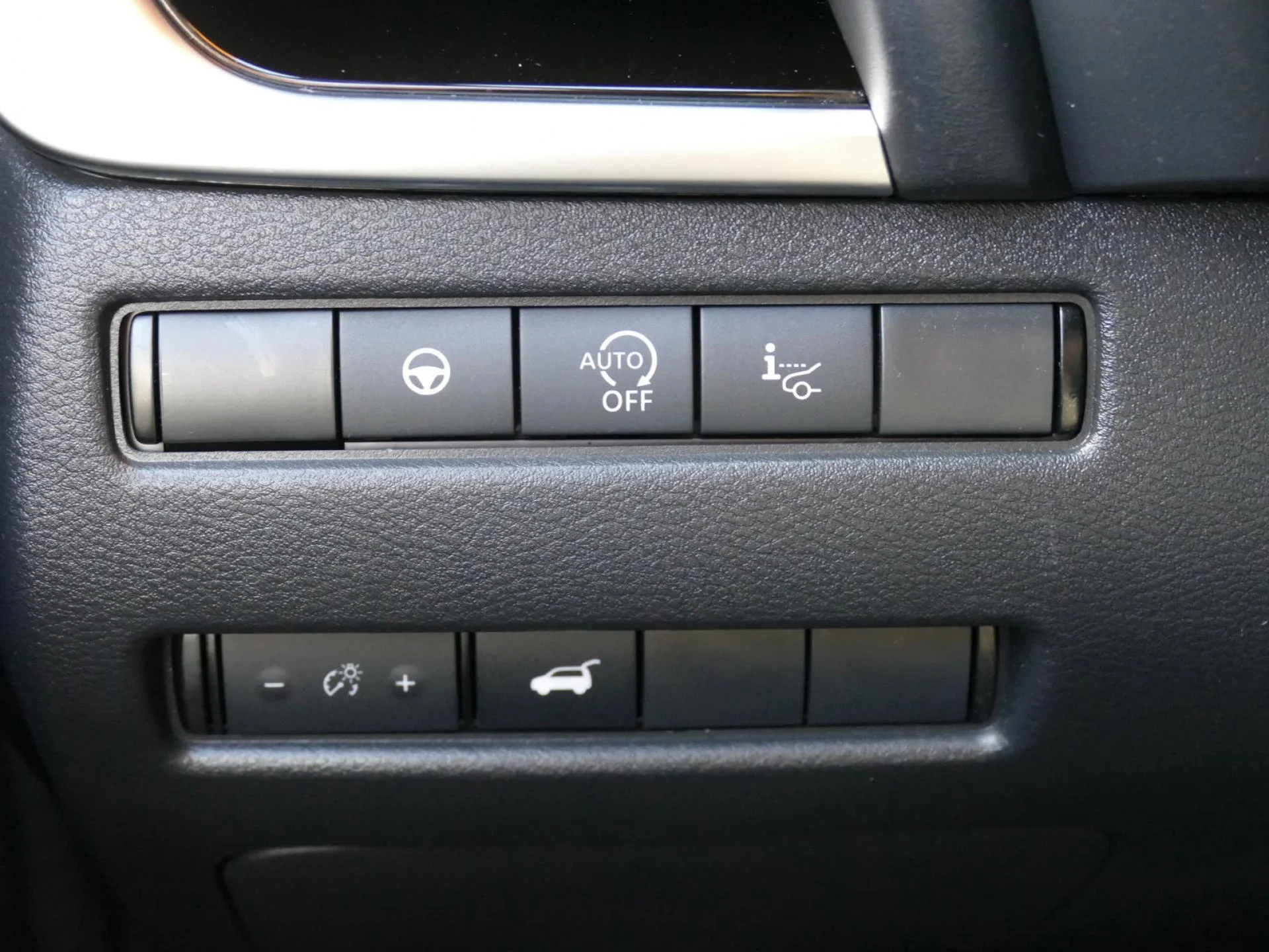 NISSAN QASHQAI - Miniature 21 sur 35 - Cliquer pour voir cette photo