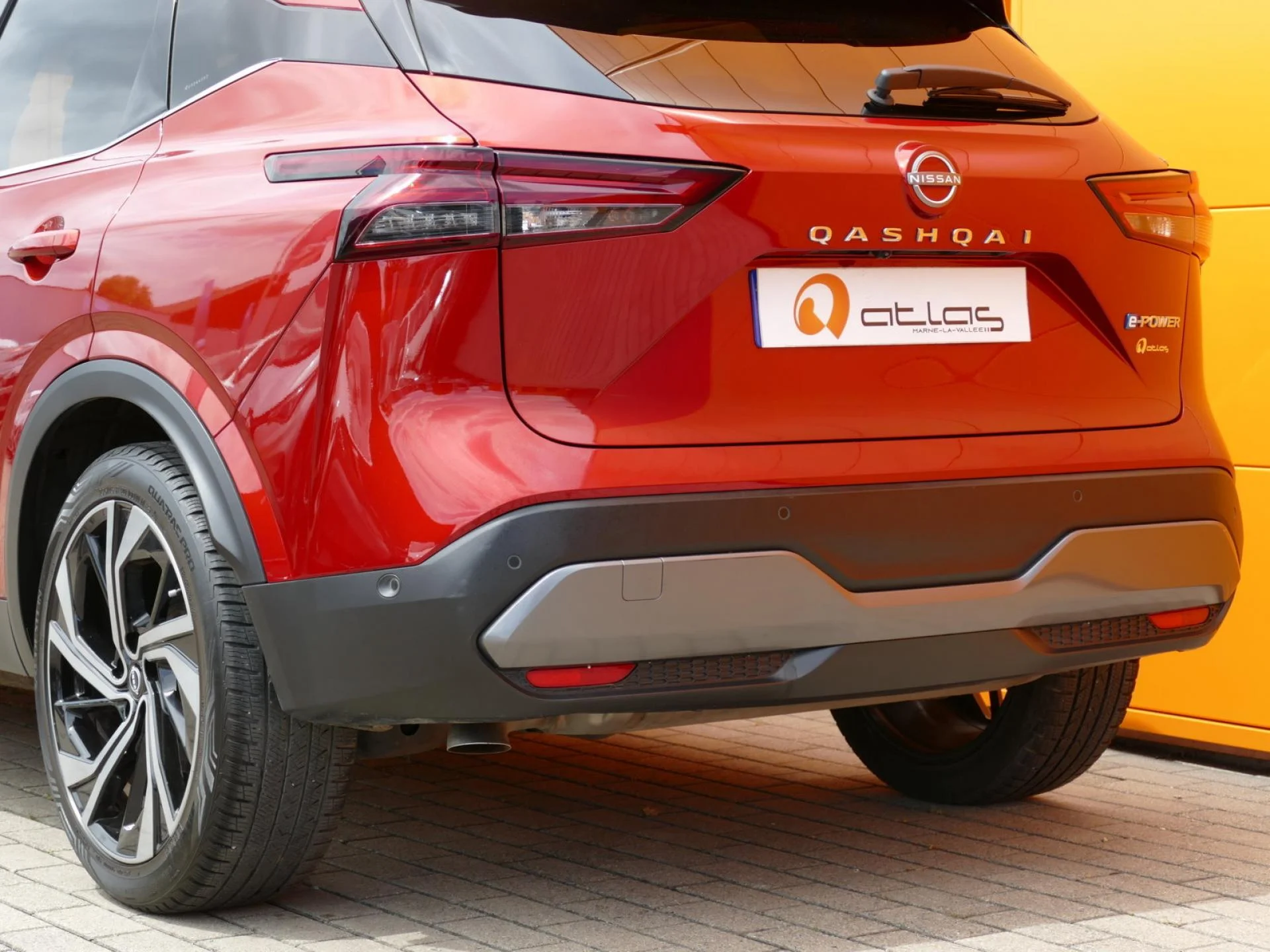 NISSAN QASHQAI - Miniature 35 sur 37 - Cliquer pour voir cette photo