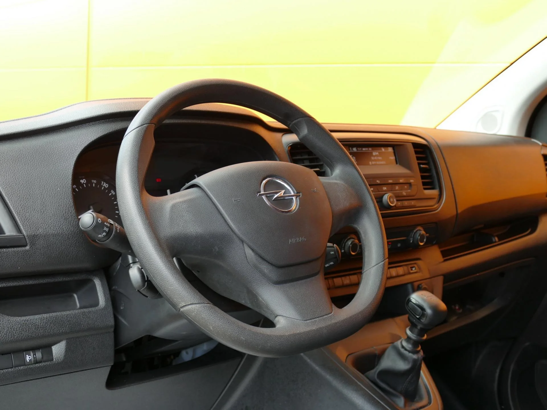 OPEL VIVARO - Miniature 11 sur 32 - Cliquer pour voir cette photo