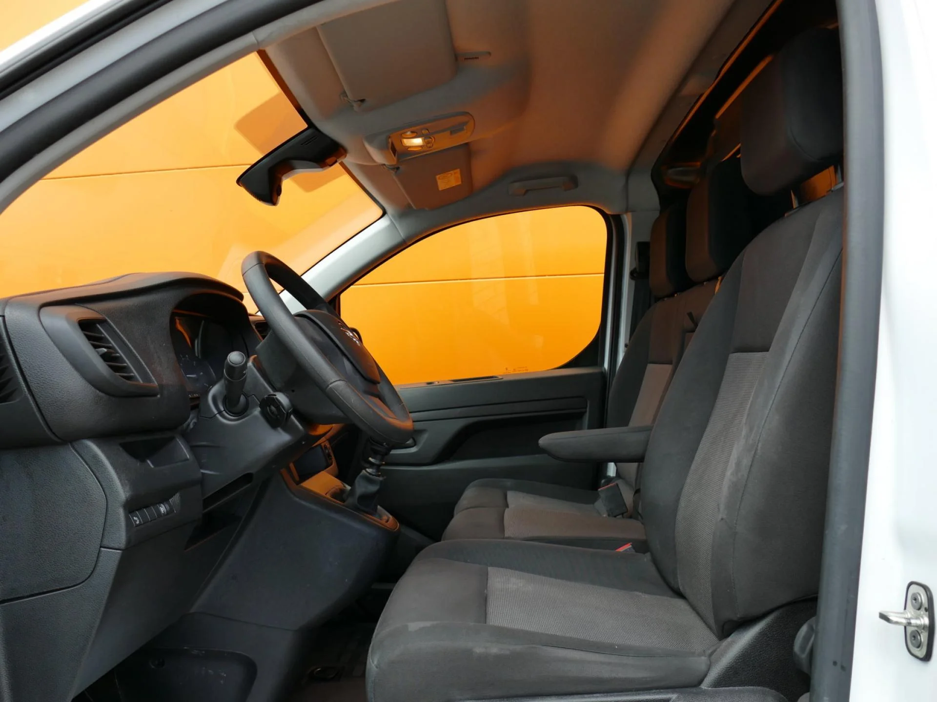 OPEL VIVARO - Miniature 5 sur 32 - Cliquer pour voir cette photo