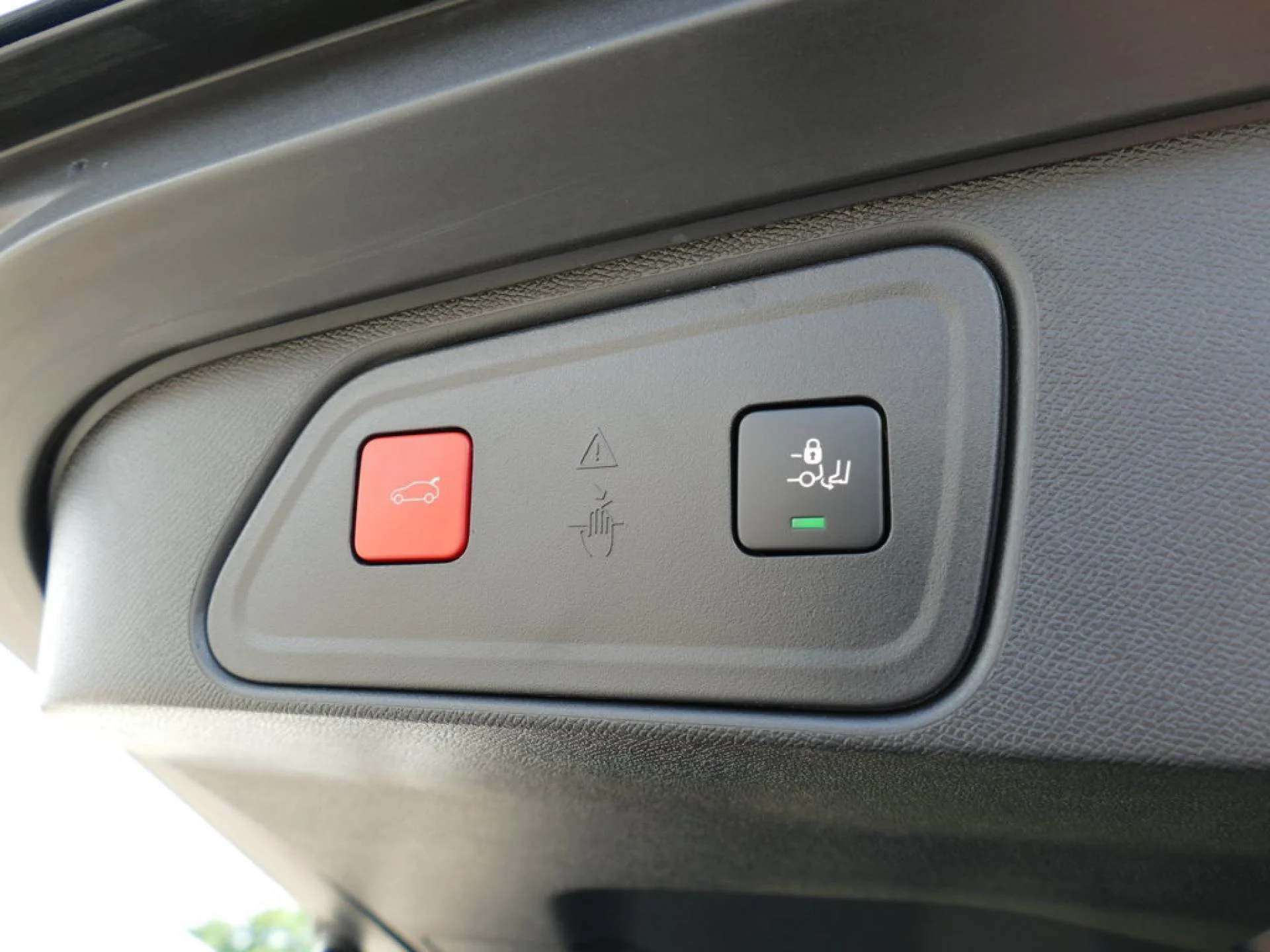 PEUGEOT 3008 - Miniature 11 sur 14 - Cliquer pour voir cette photo