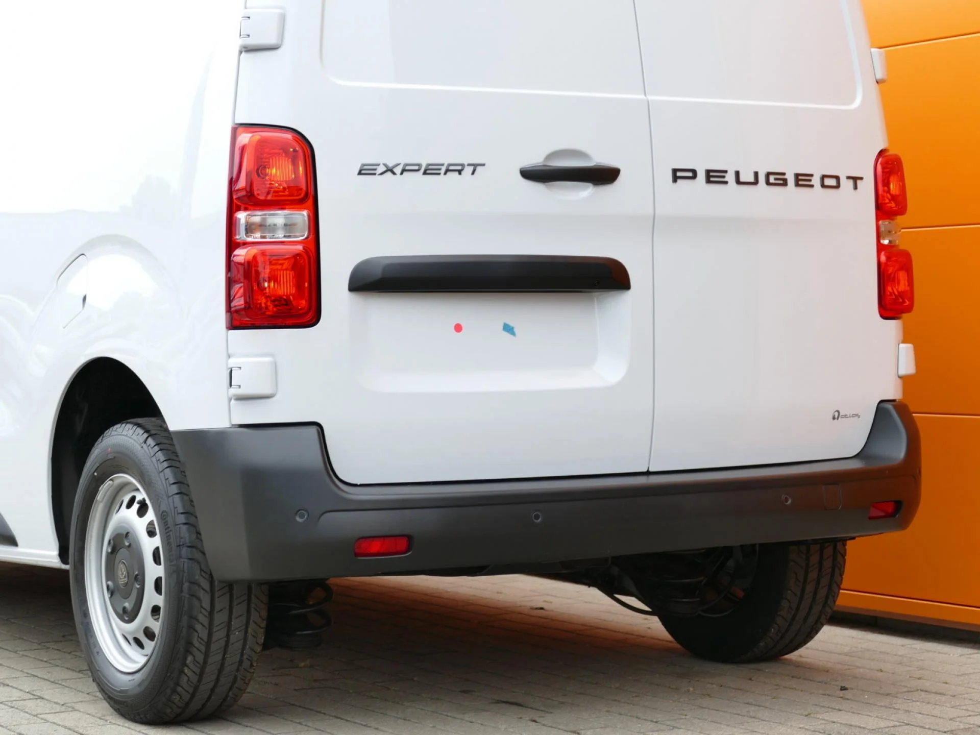 PEUGEOT EXPERT - Miniature 31 sur 33 - Cliquer pour voir cette photo