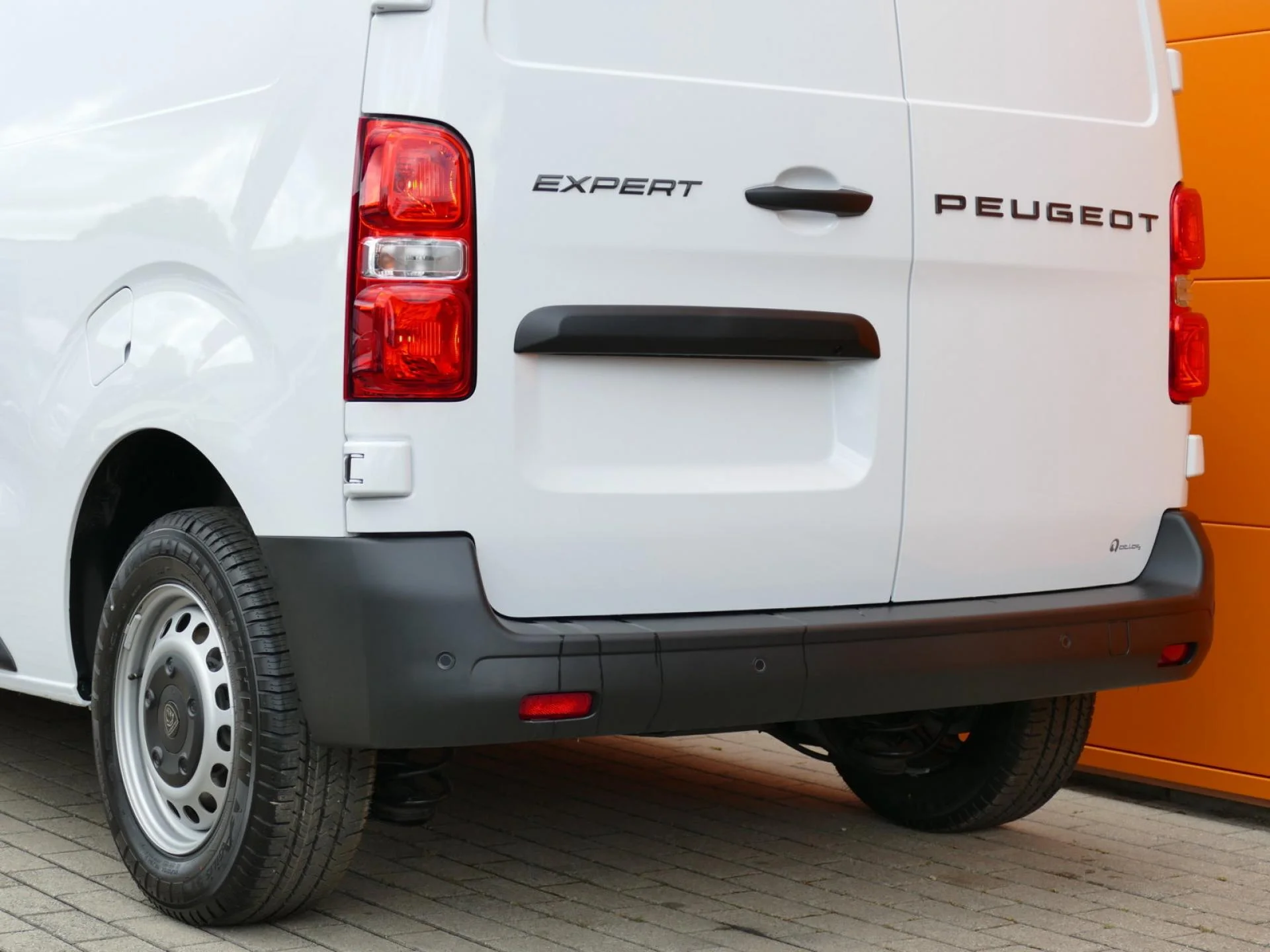 PEUGEOT EXPERT - Miniature 29 sur 32 - Cliquer pour voir cette photo