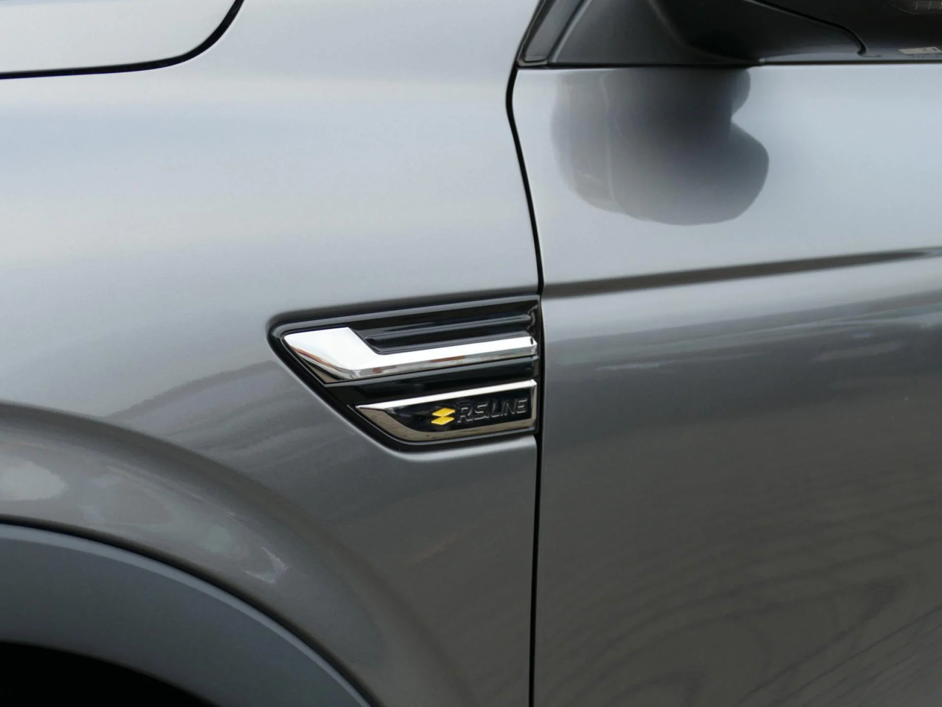 RENAULT ARKANA - Miniature 29 sur 33 - Cliquer pour voir cette photo