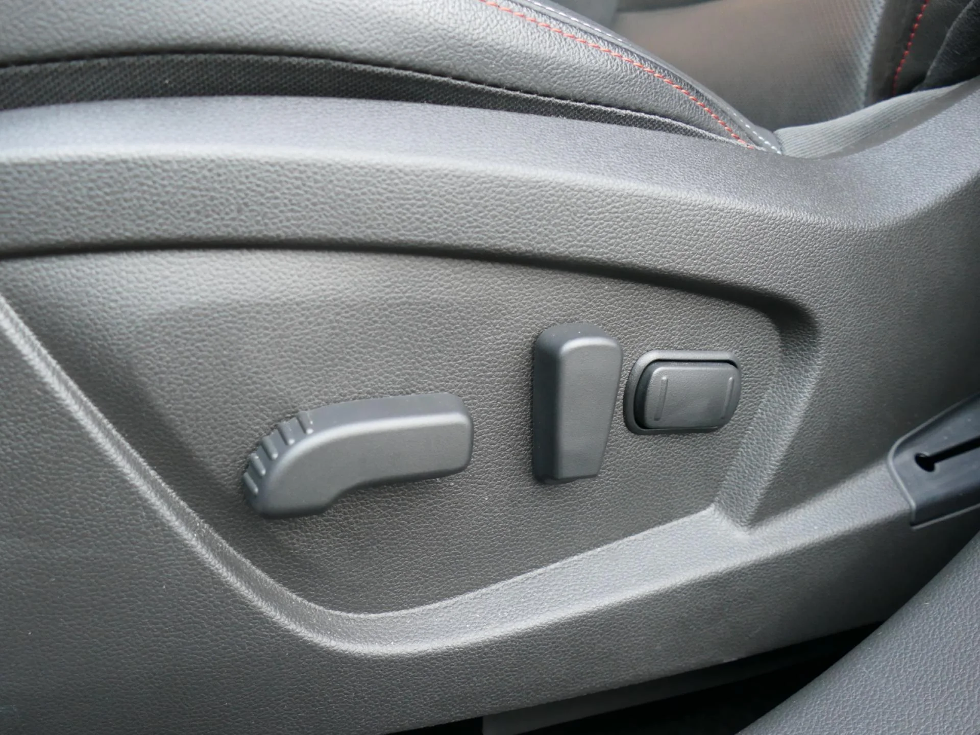 RENAULT ARKANA - Miniature 20 sur 33 - Cliquer pour voir cette photo