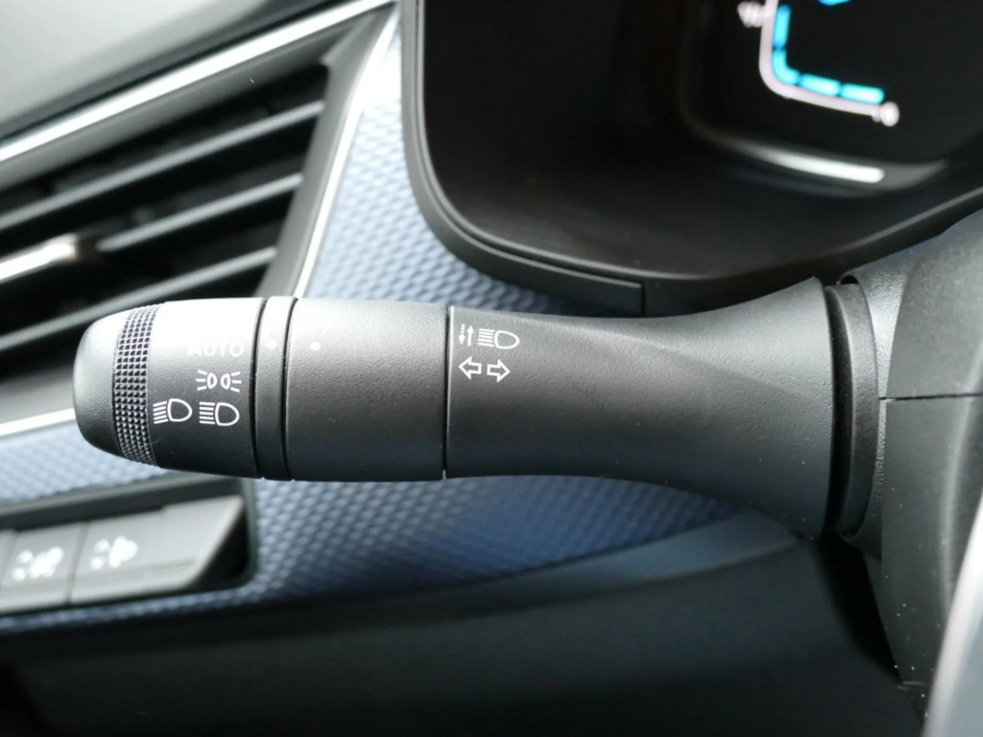 RENAULT ARKANA - Miniature 19 sur 24 - Cliquer pour voir cette photo