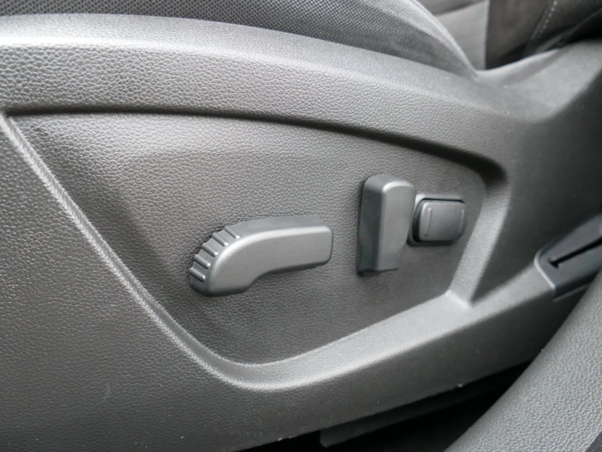 RENAULT ARKANA - Miniature 15 sur 25 - Cliquer pour voir cette photo