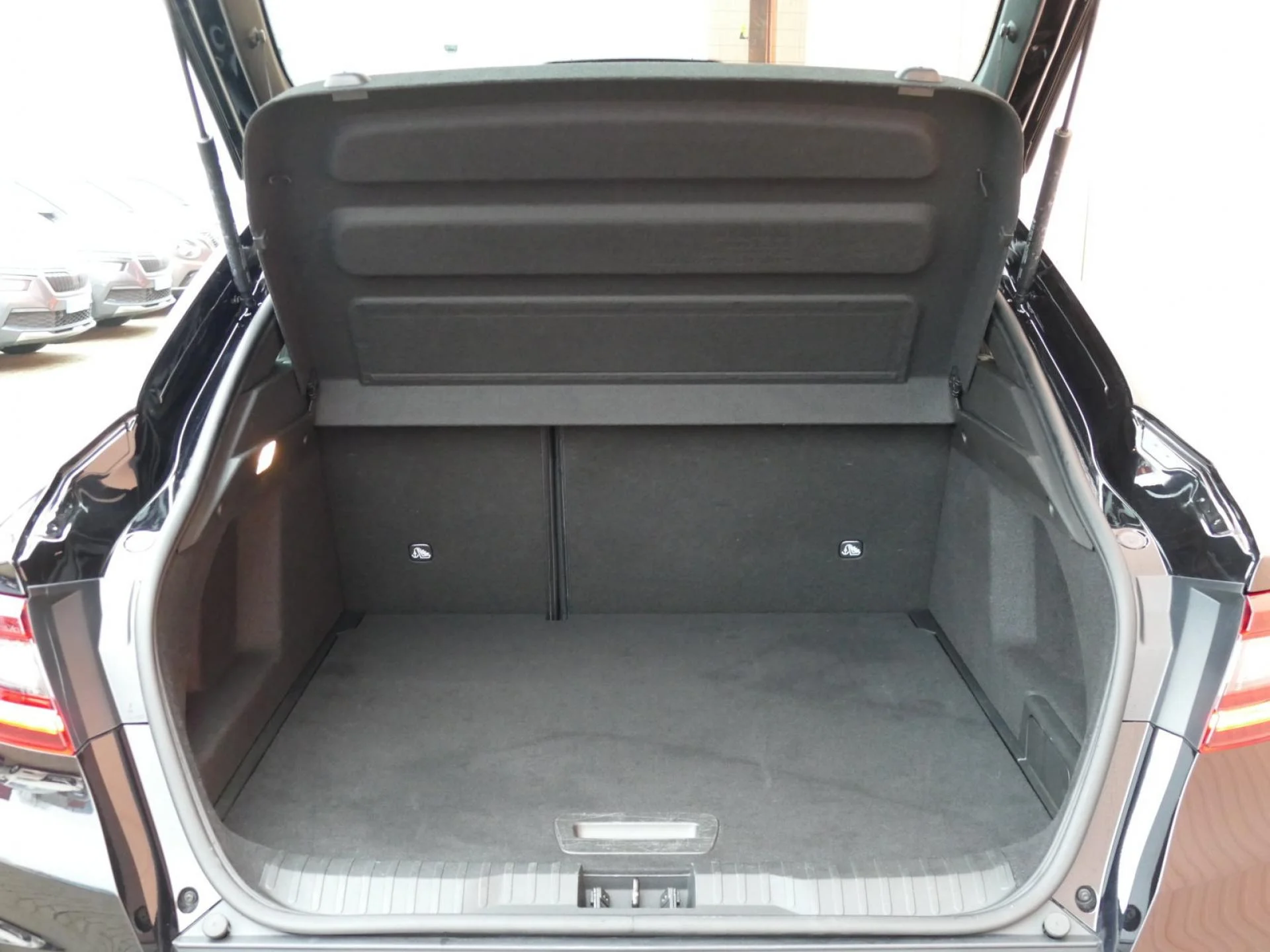 RENAULT ARKANA - Miniature 8 sur 29 - Cliquer pour voir cette photo