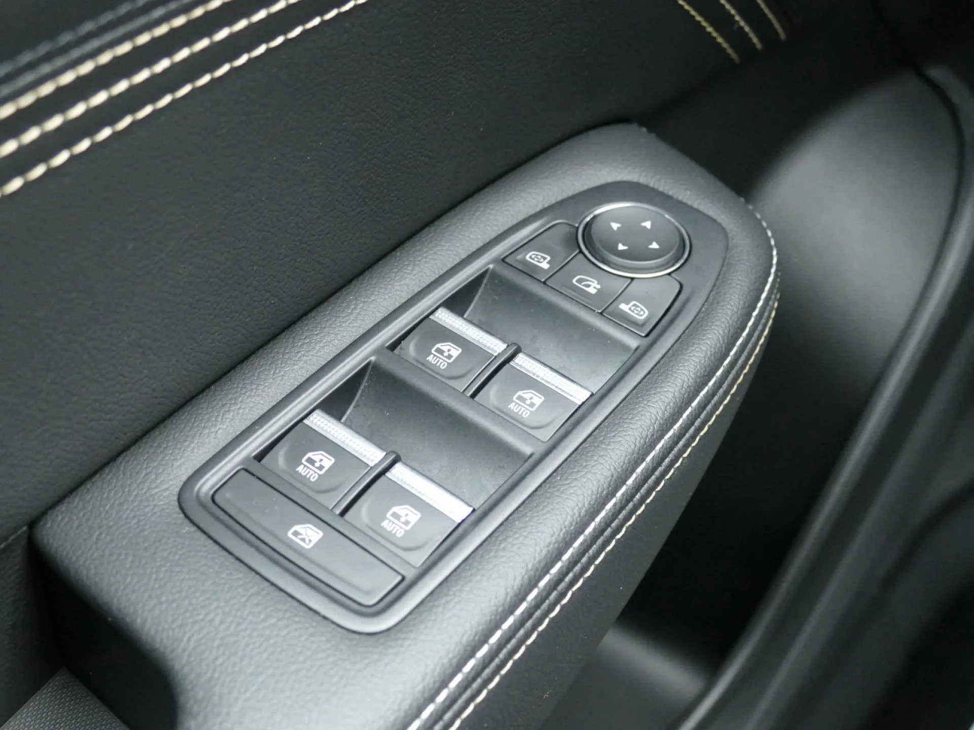 RENAULT ARKANA - Miniature 26 sur 29 - Cliquer pour voir cette photo