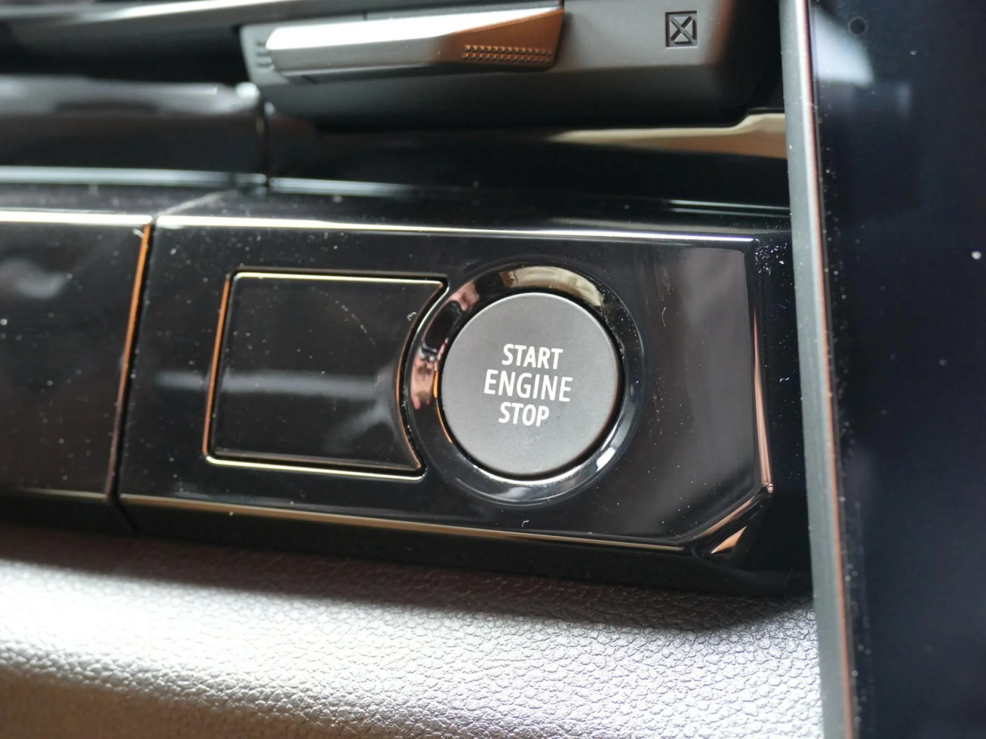 RENAULT AUSTRAL - Miniature 20 sur 32 - Cliquer pour voir cette photo