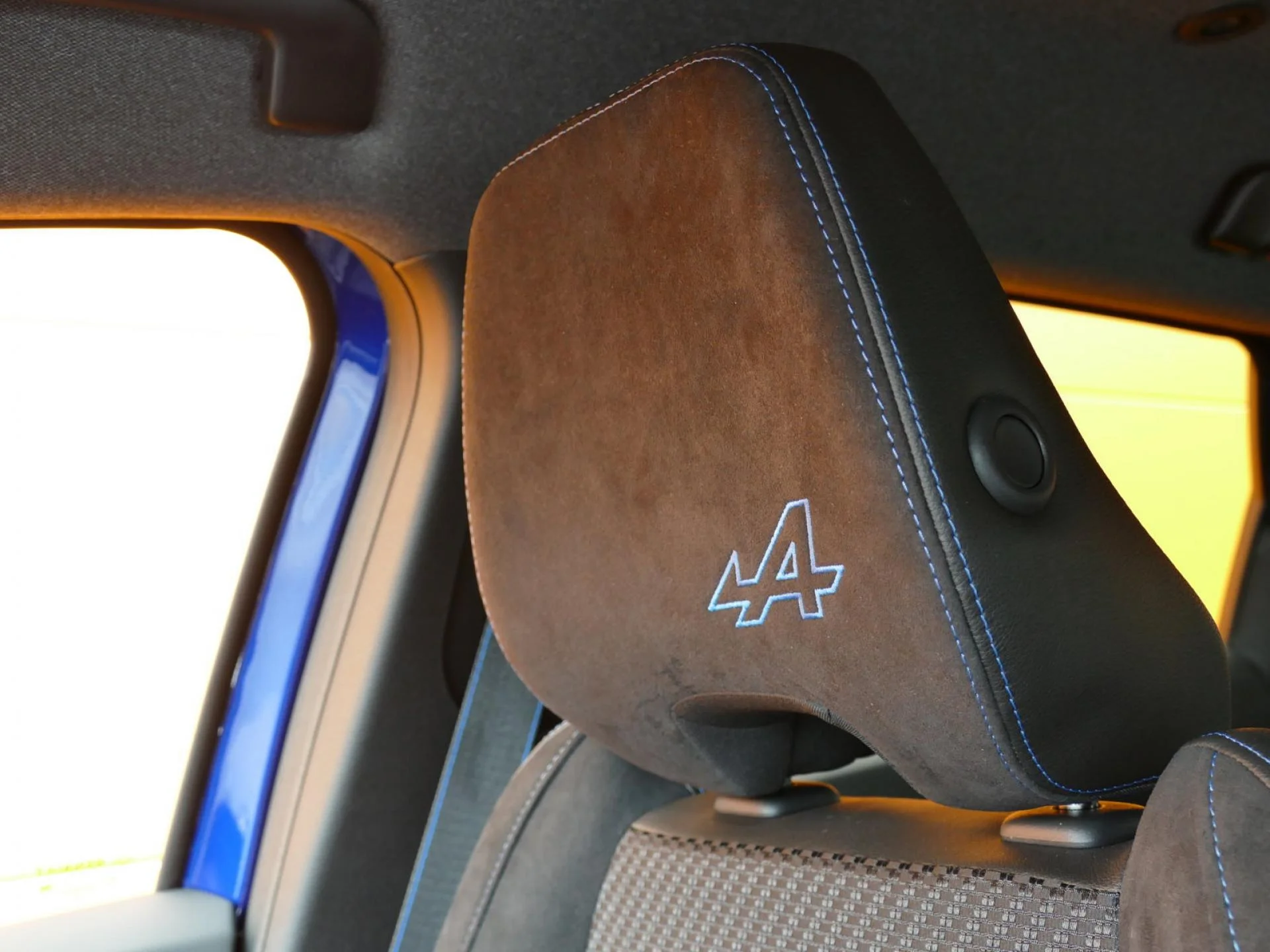 RENAULT AUSTRAL - Miniature 21 sur 32 - Cliquer pour voir cette photo