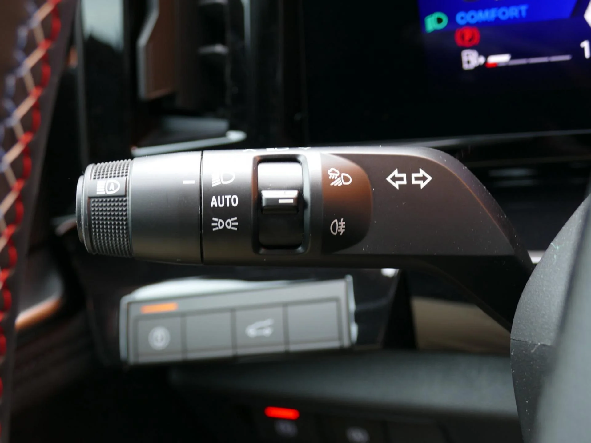 RENAULT AUSTRAL - Miniature 23 sur 32 - Cliquer pour voir cette photo