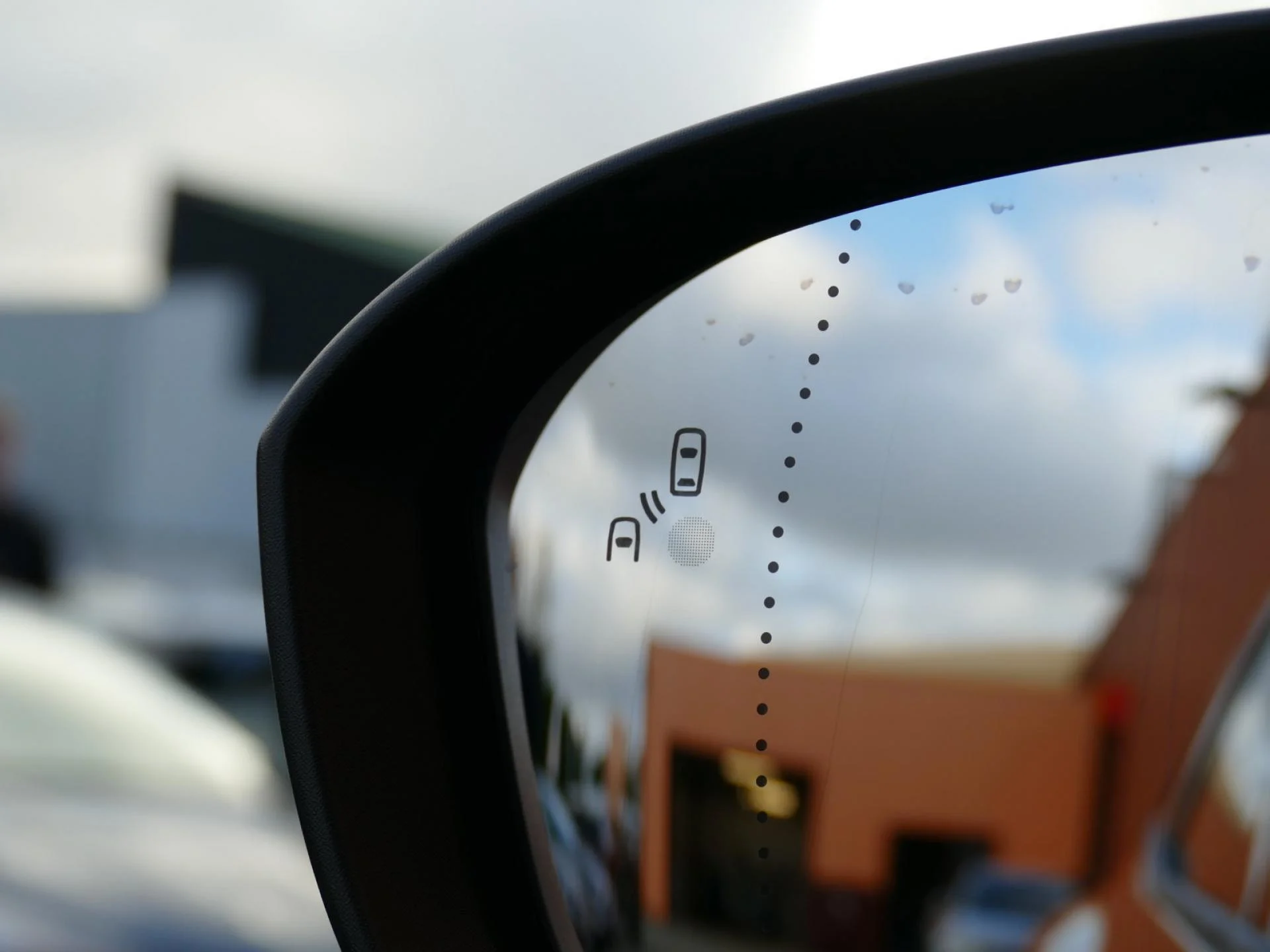 RENAULT AUSTRAL - Miniature 23 sur 30 - Cliquer pour voir cette photo