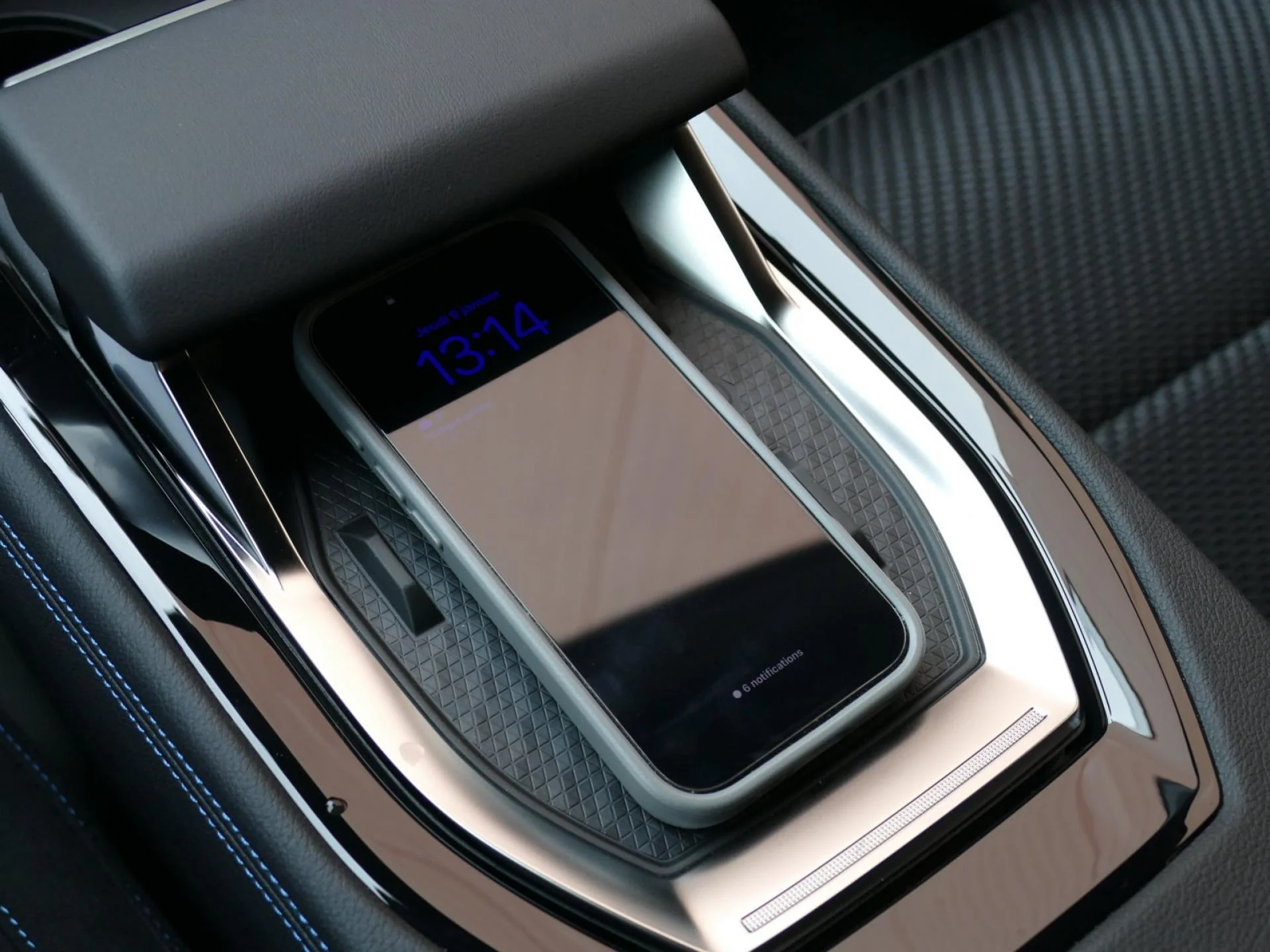 RENAULT AUSTRAL - Miniature 15 sur 30 - Cliquer pour voir cette photo