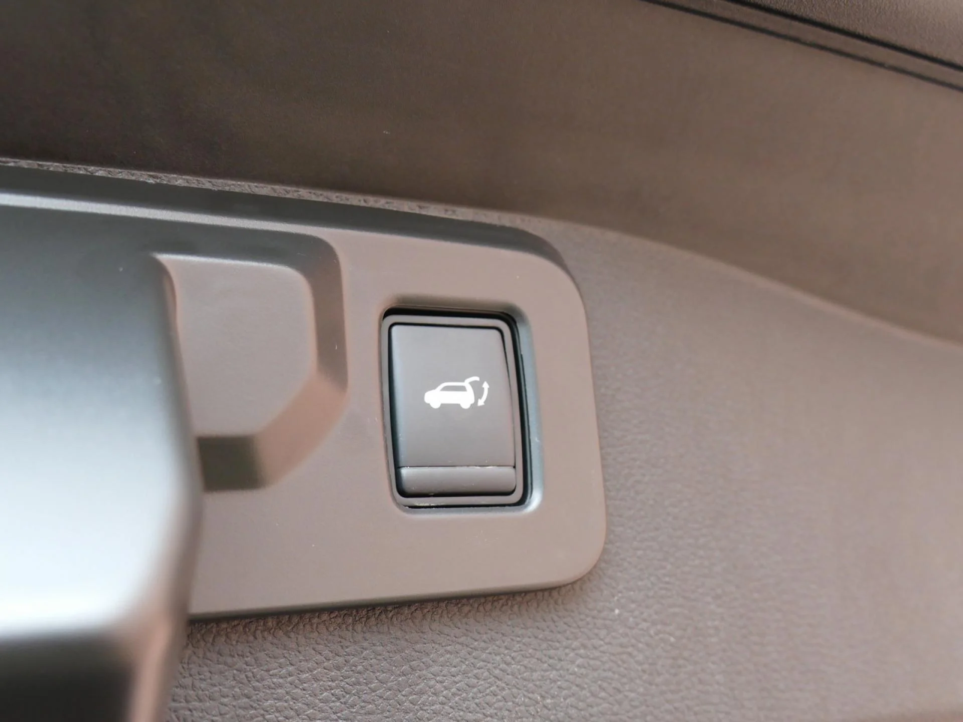 RENAULT AUSTRAL - Miniature 16 sur 30 - Cliquer pour voir cette photo