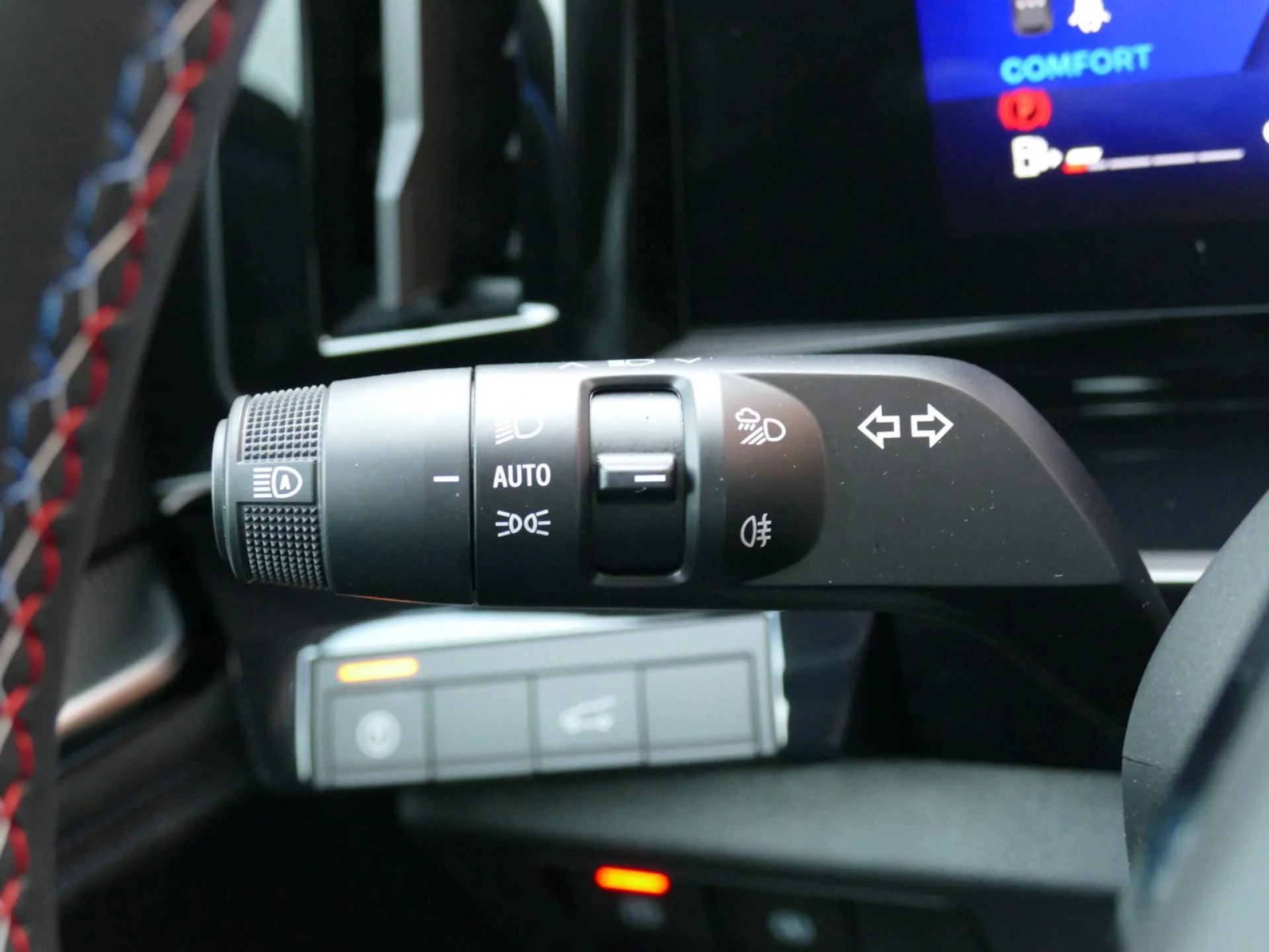 RENAULT AUSTRAL - Miniature 21 sur 30 - Cliquer pour voir cette photo