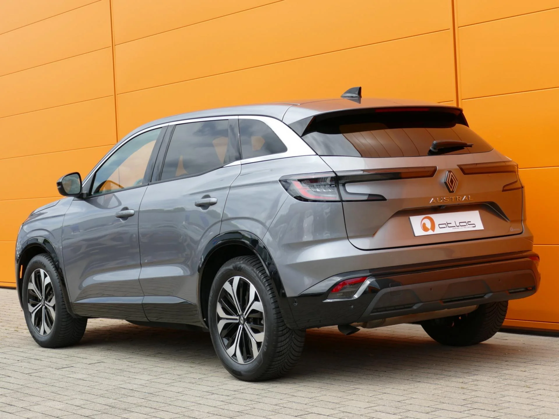 RENAULT AUSTRAL - Miniature 3 sur 32 - Cliquer pour voir cette photo