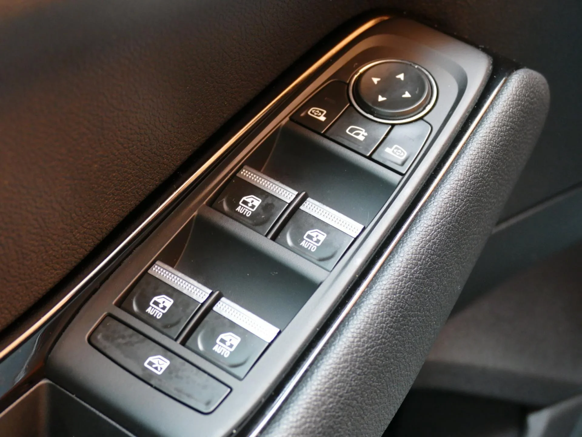RENAULT AUSTRAL - Miniature 19 sur 32 - Cliquer pour voir cette photo