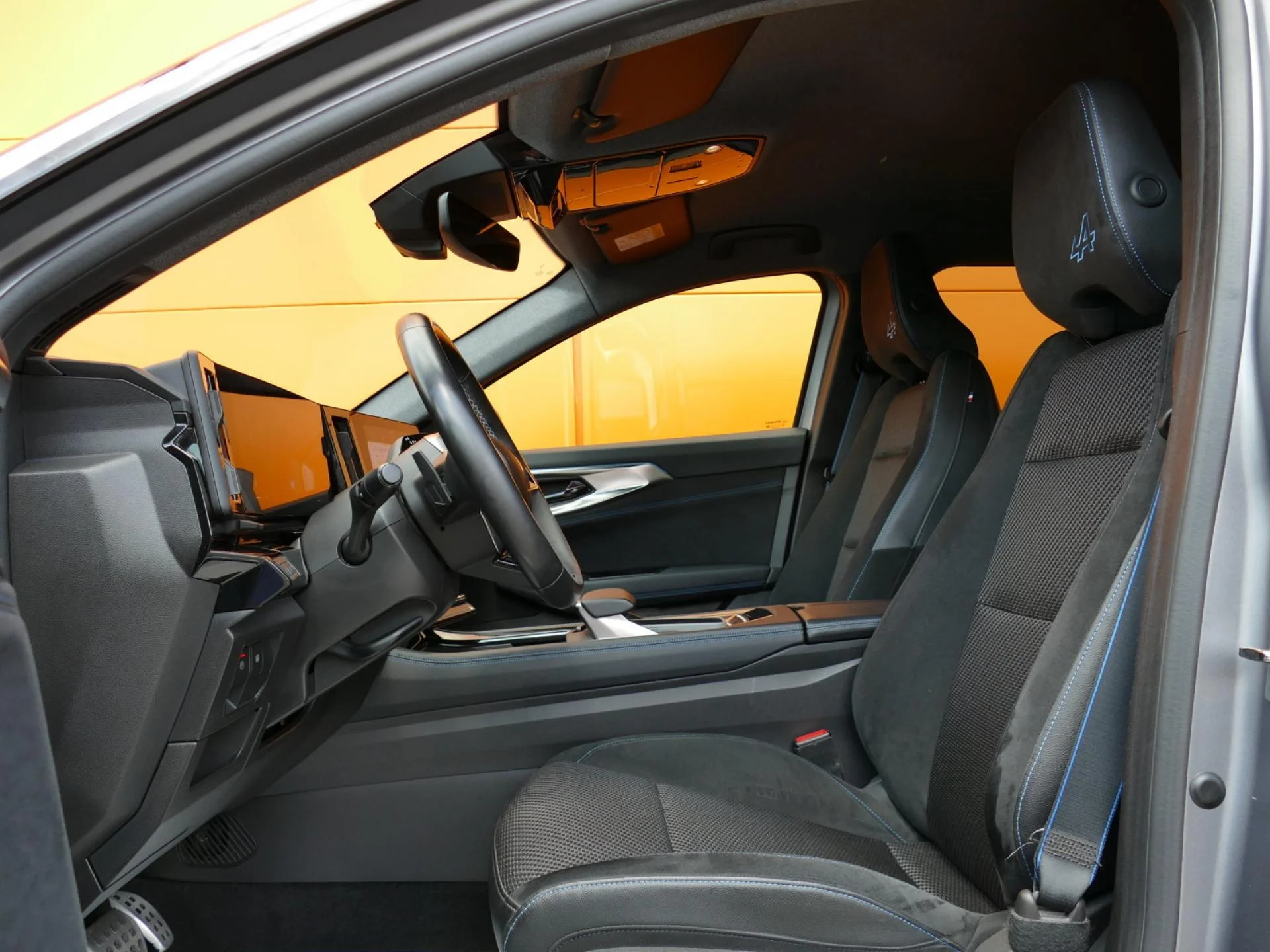 RENAULT AUSTRAL - Miniature 6 sur 32 - Cliquer pour voir cette photo