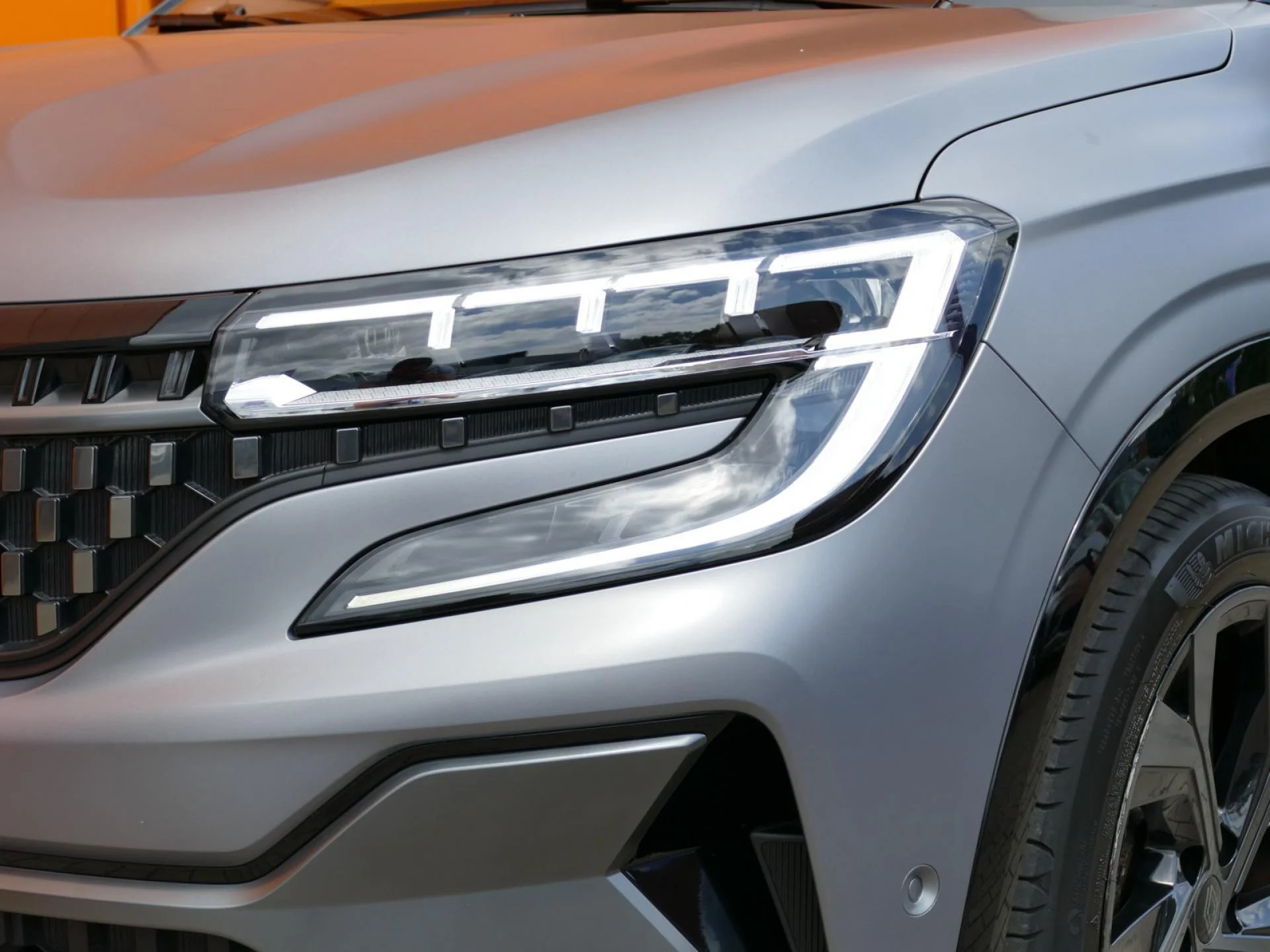 RENAULT AUSTRAL - Miniature 29 sur 32 - Cliquer pour voir cette photo